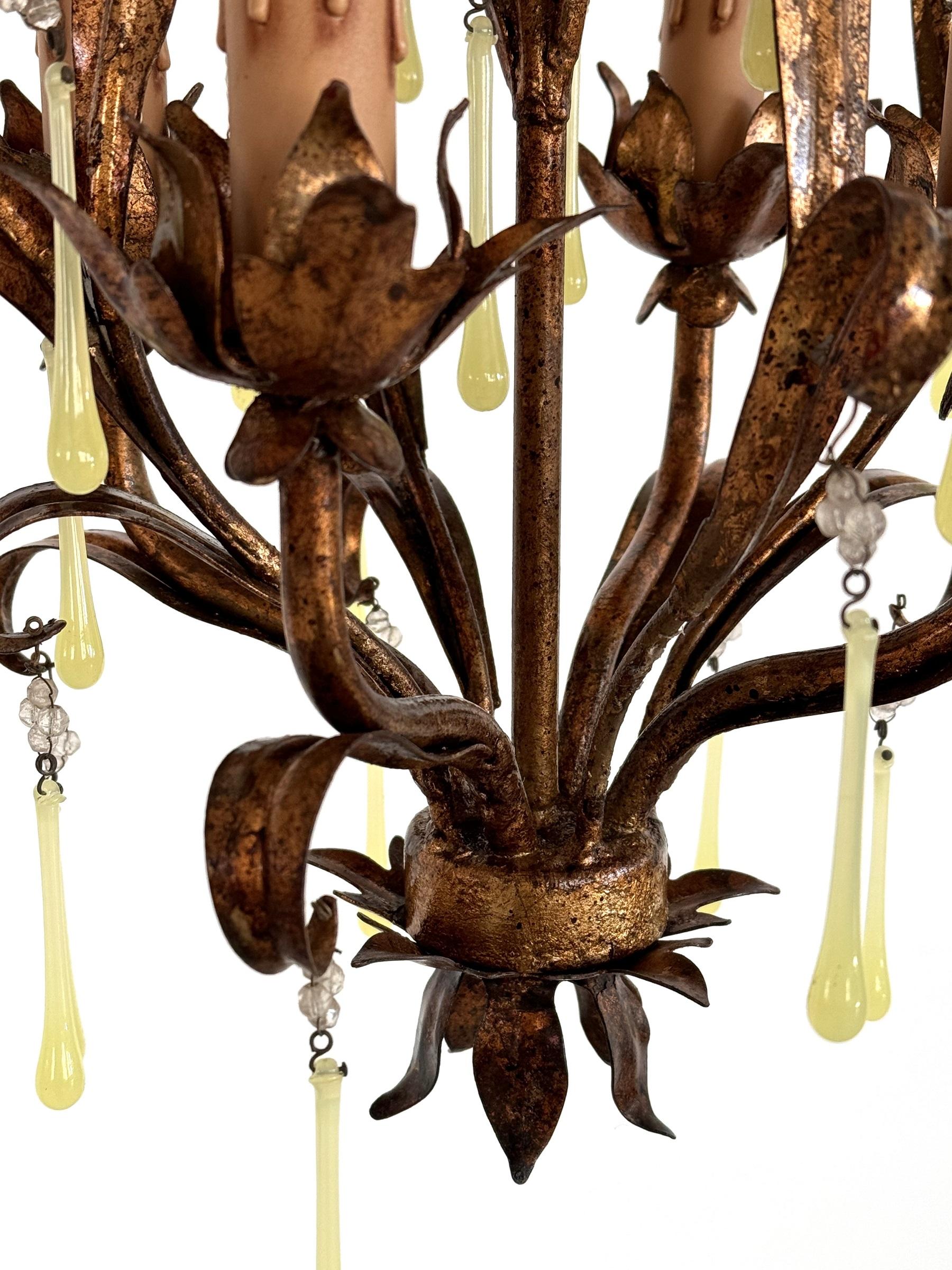 Métal Lustre italien du milieu du siècle dernier en verre de Murano doré avec gouttes de verre jaune, années 1960 en vente