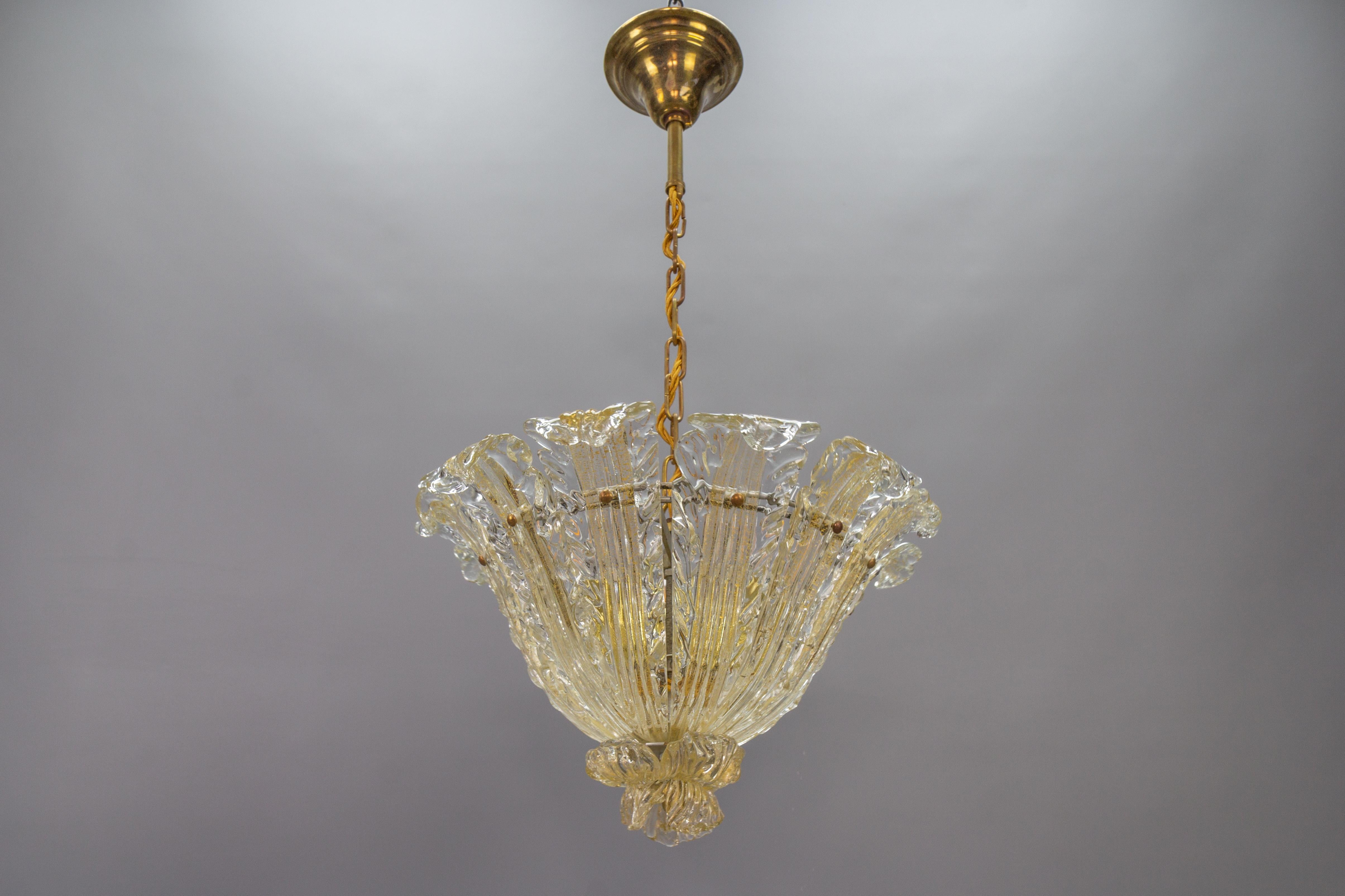 Italian Mid-Century Murano Glass Gold Inclusion Foliage Pendant Light, 1950s For Sale 7