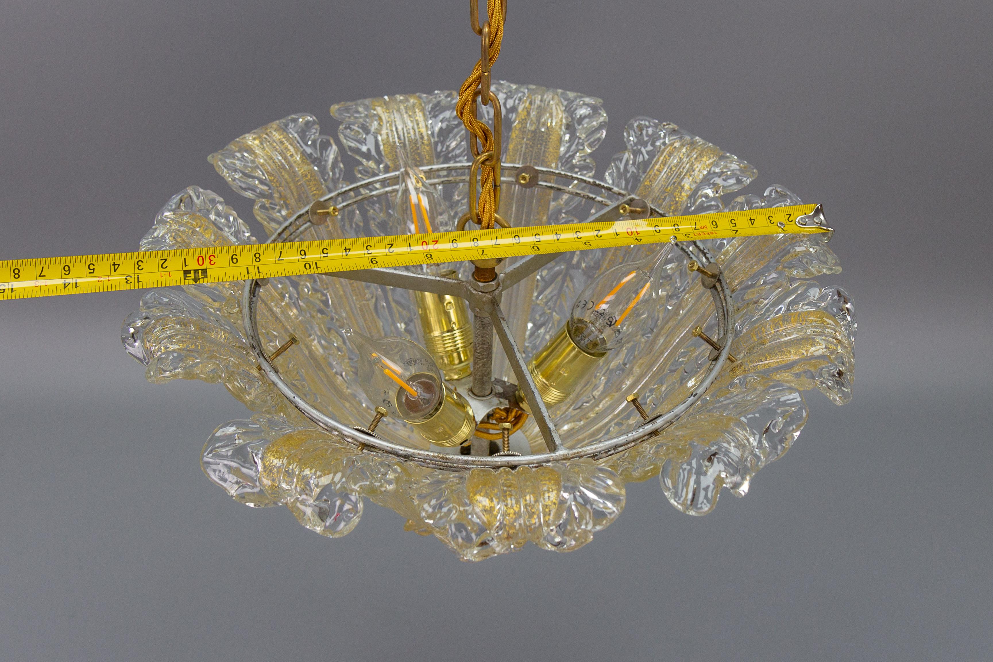 Italian Mid-Century Murano Glass Gold Inclusion Foliage Pendant Light, 1950s For Sale 10