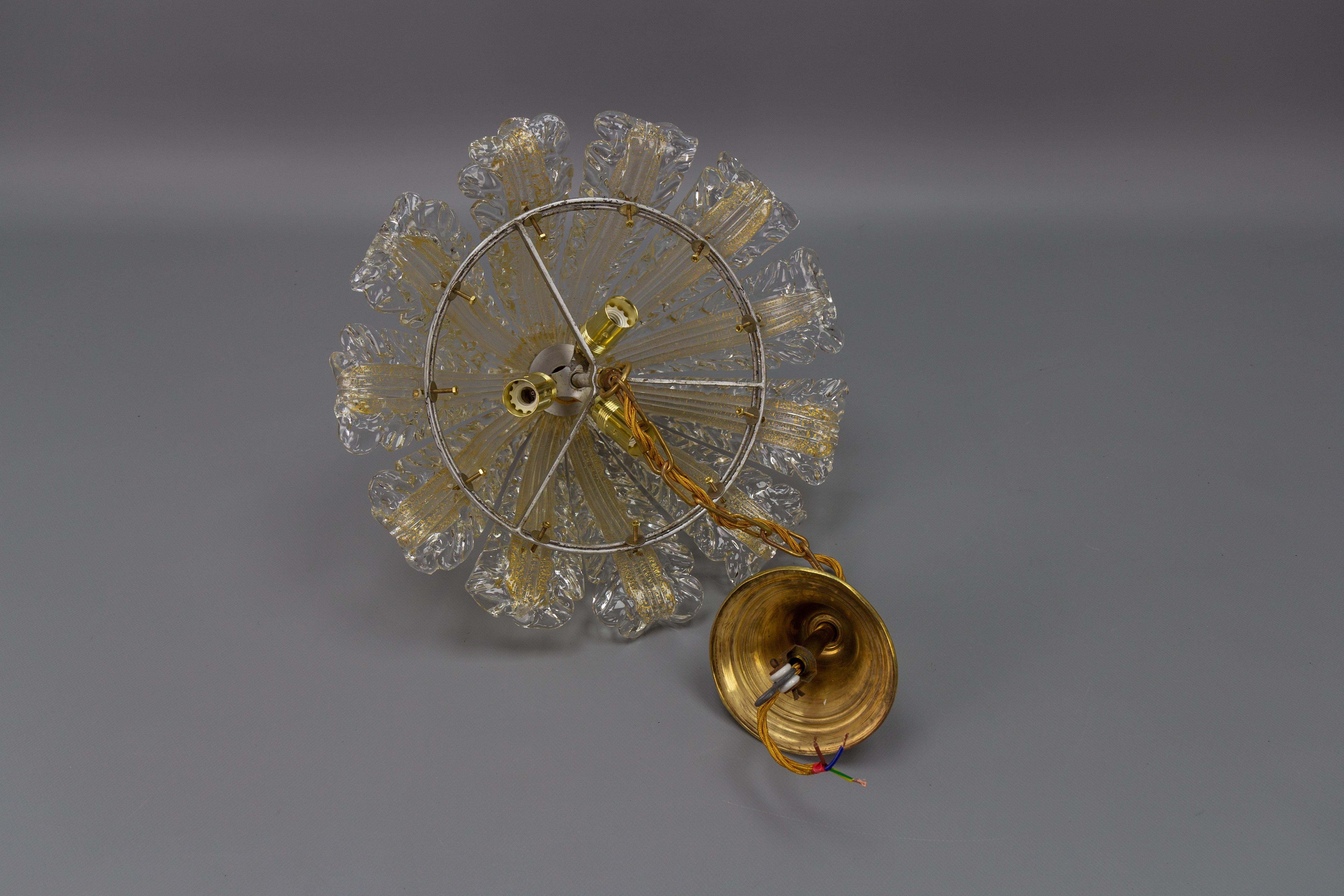 Italian Mid-Century Murano Glass Gold Inclusion Foliage Pendant Light, 1950s For Sale 11