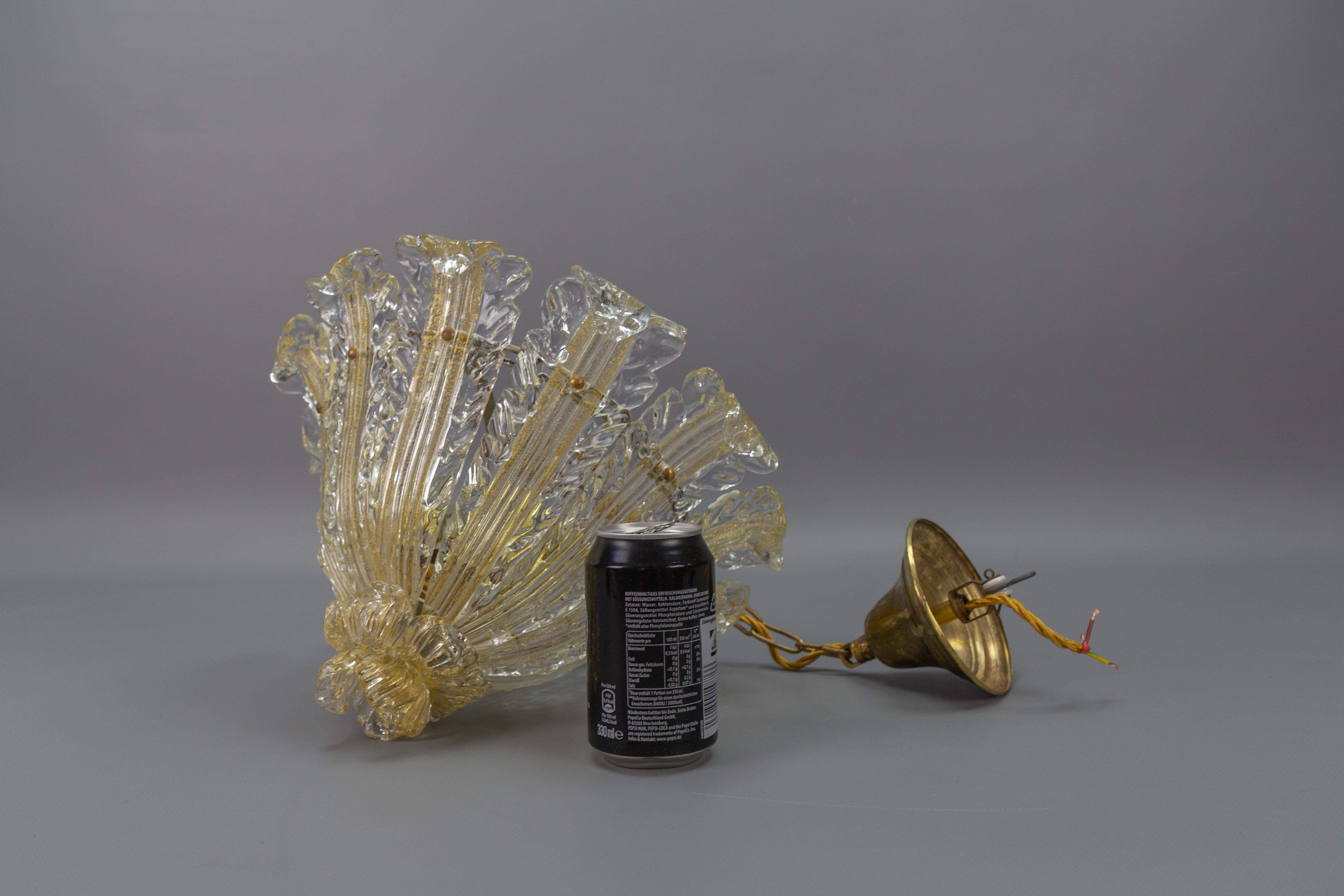 Italian Mid-Century Murano Glass Gold Inclusion Foliage Pendant Light, 1950s For Sale 12
