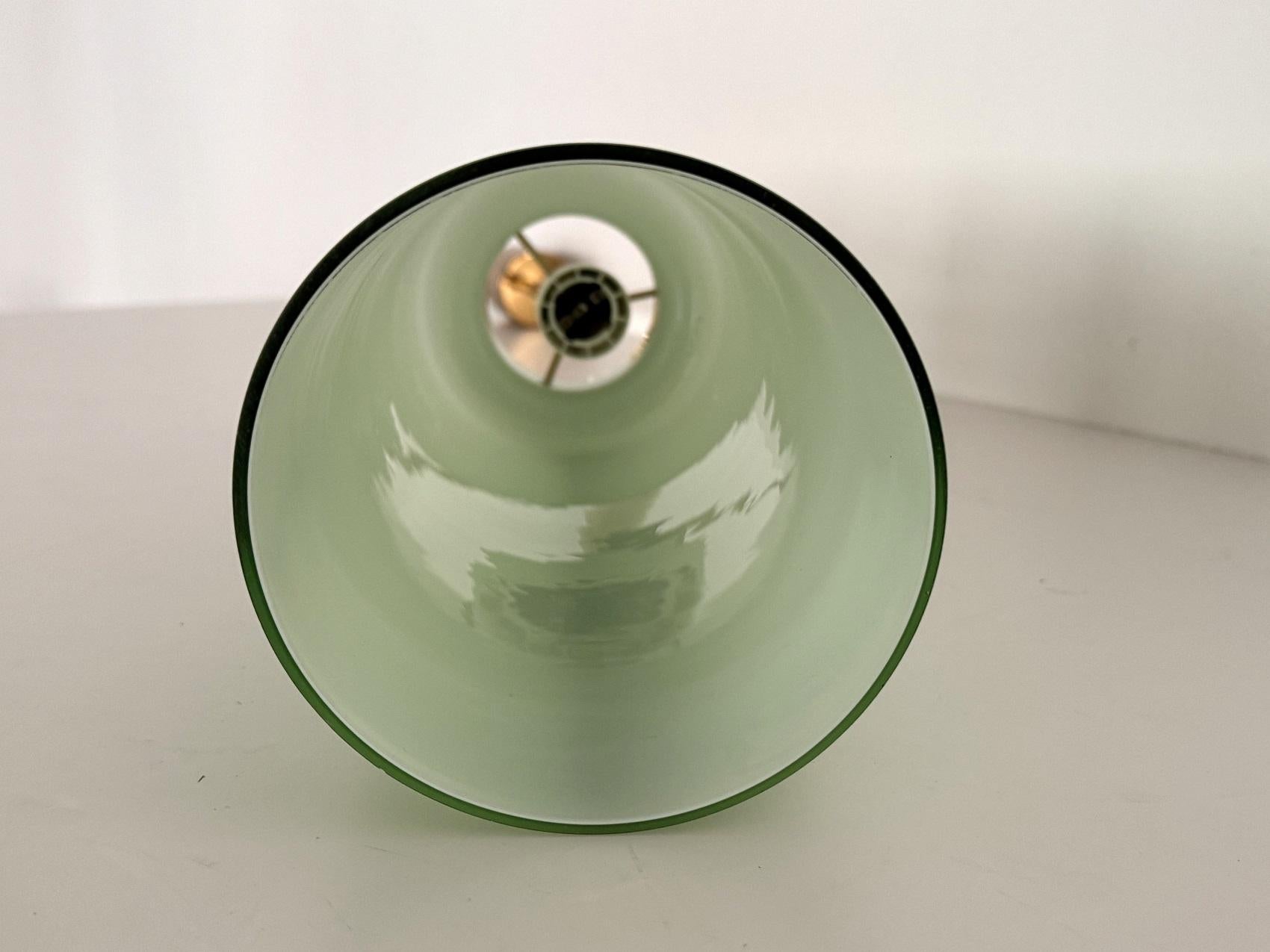 Italian Mid-Century Murano Glass Pendant Light in Kiwi Green by Vistosi, 1980s For Sale 9