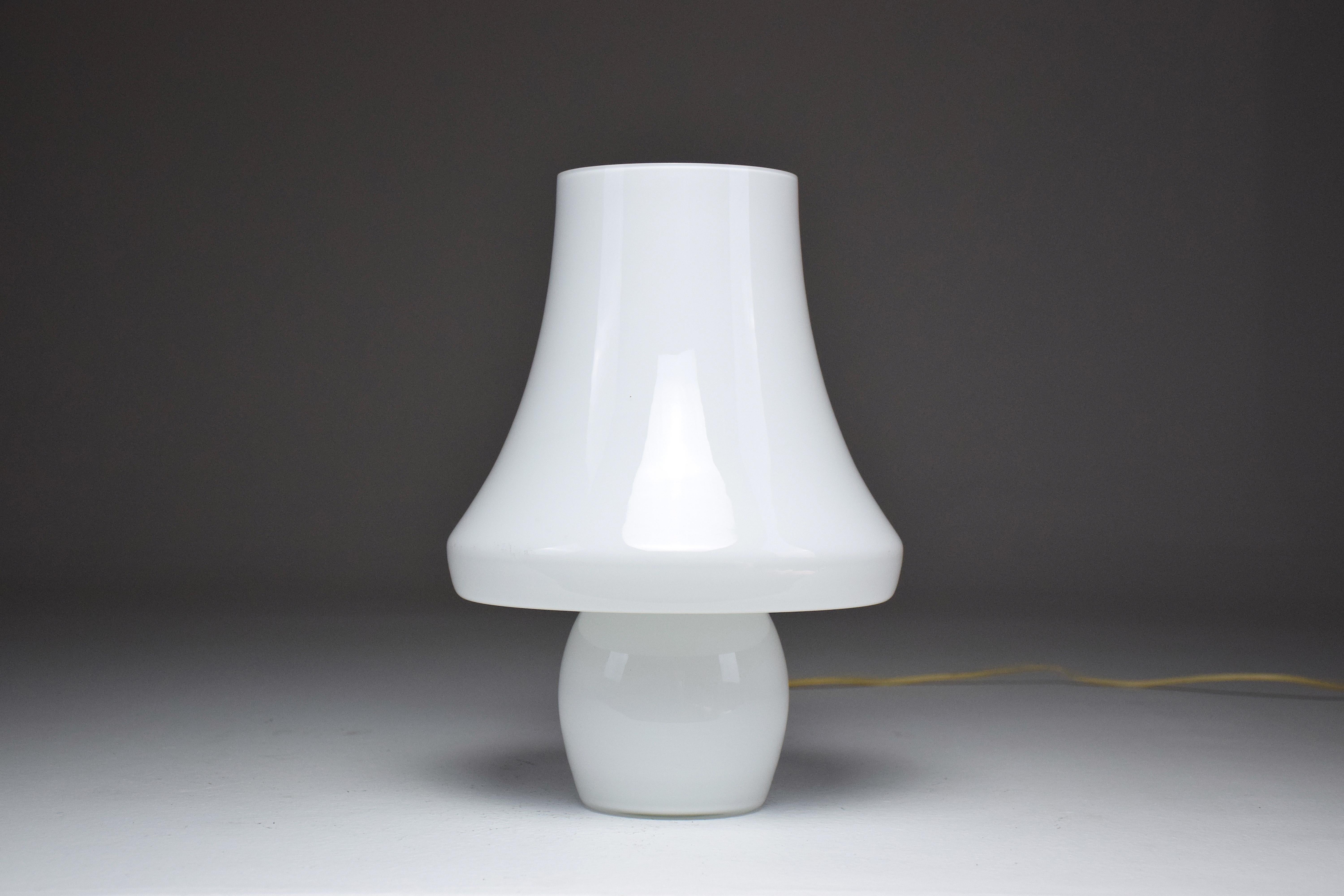 20th Century Italian Midcentury Murano Glass Table Lamp by Carlo Nason