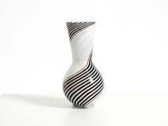 Italian mid-century Murano glass vase by Dino Martens for Aureliano Toso