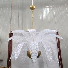 Italian Mid-Century Murano Leaf Chandelier in Handblown Venetian Glass and Brass