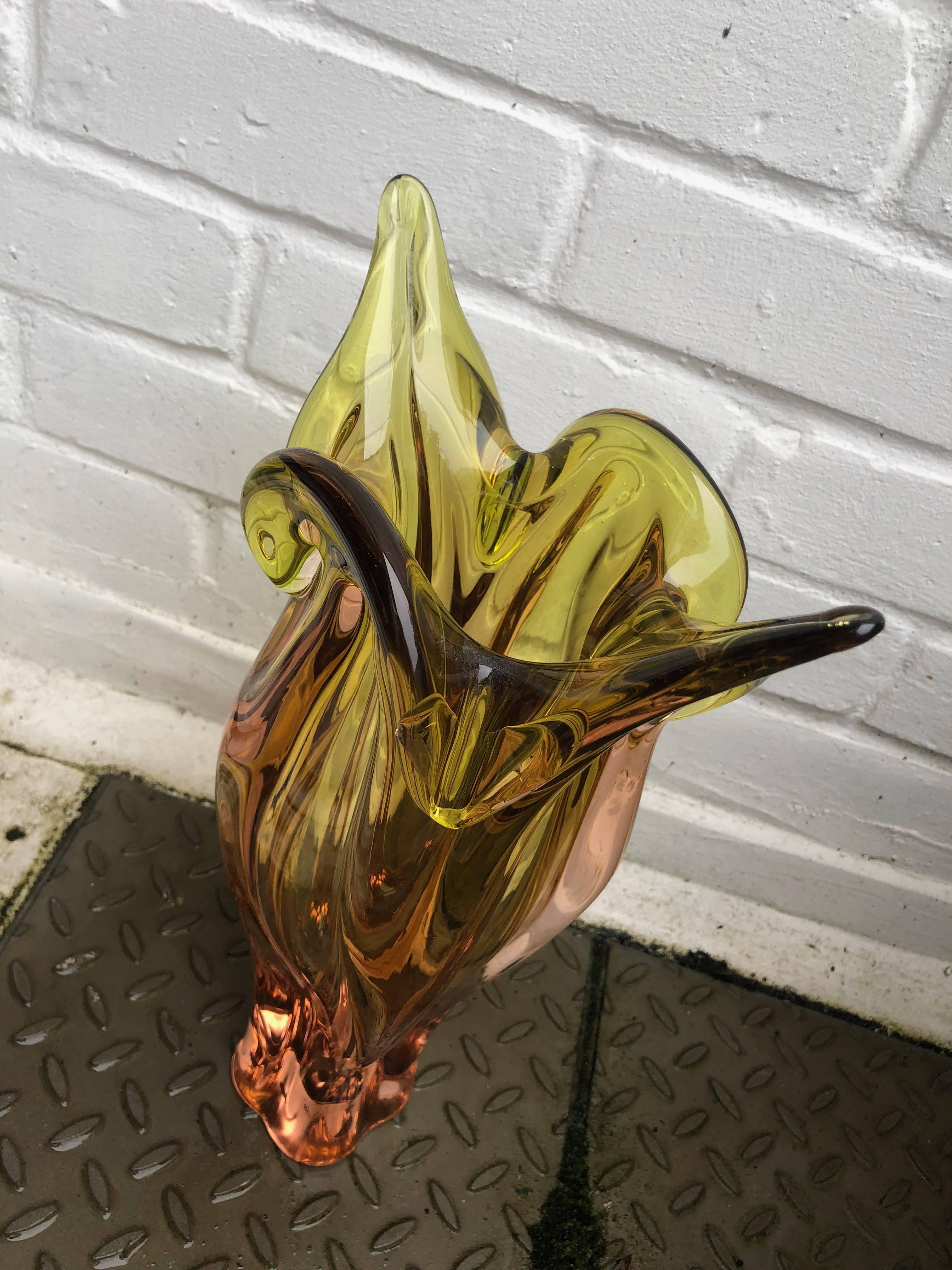 Italian Midcentury Murano Summerso Flower Vase In Excellent Condition In Paris, FR