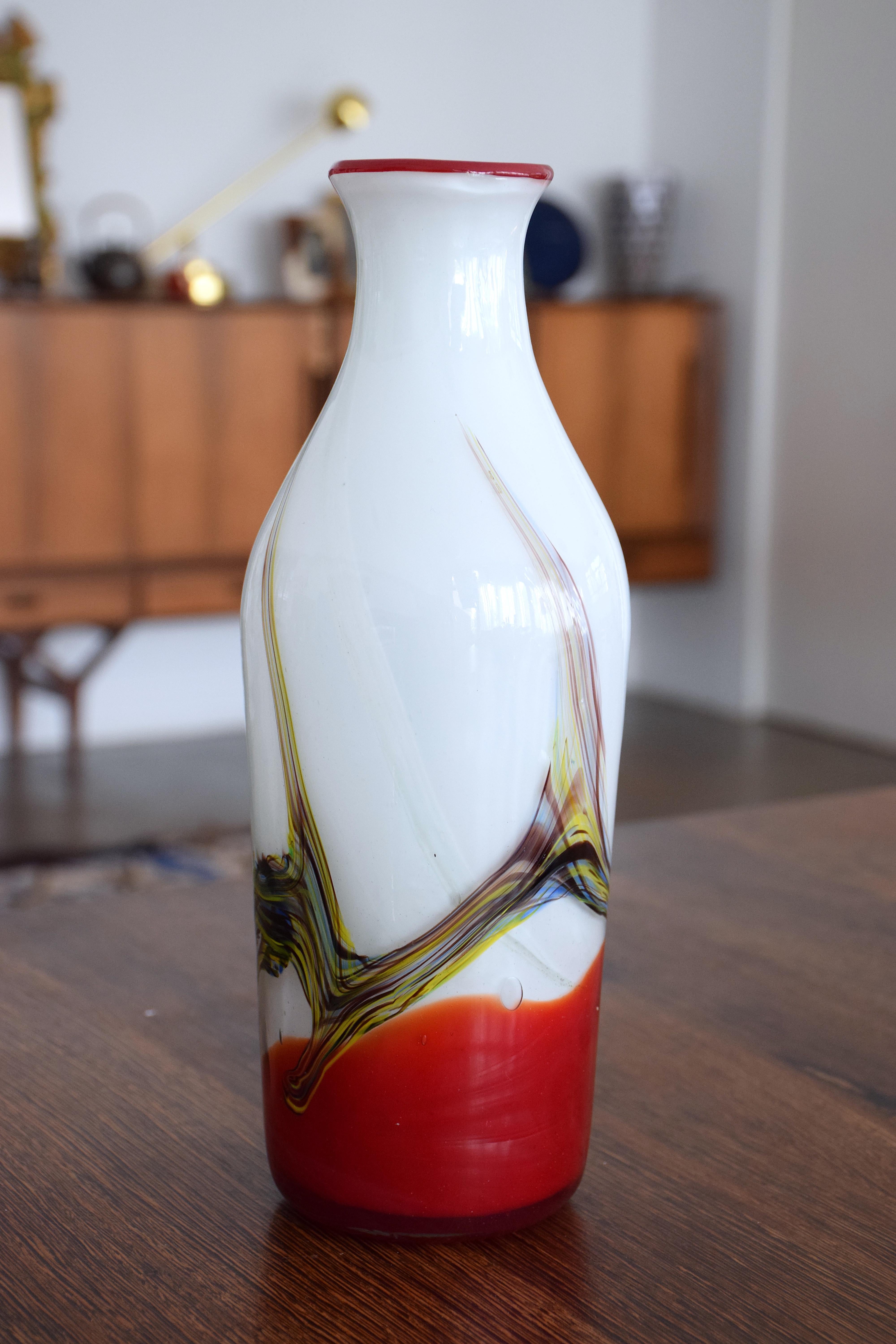 Italienische Murano-Vase aus der Mitte des Jahrhunderts:: 1970er Jahre im Angebot 1