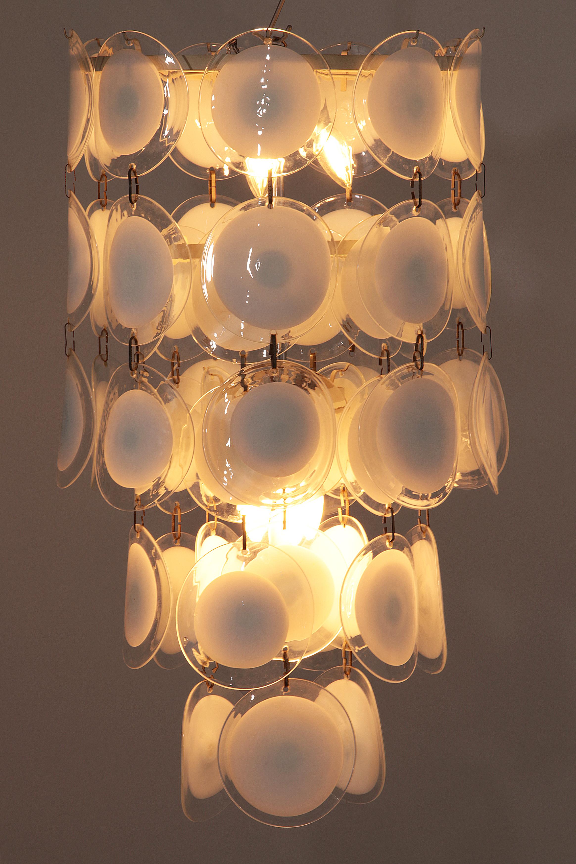 Mid-Century moderno Lampadario a disco in vetro di Murano, Venezia, metà del secolo scorso, di Vistosi in vendita