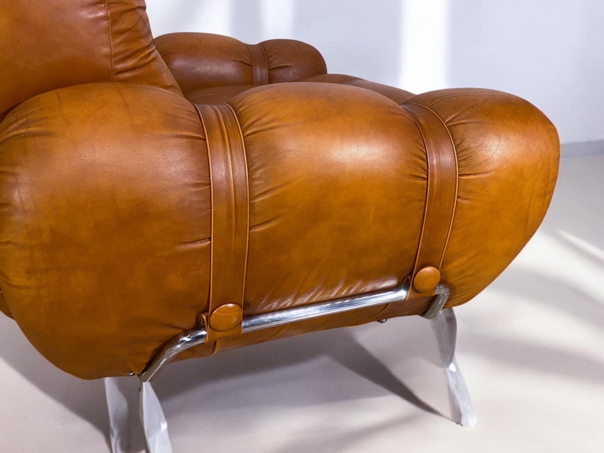 Italian Mid-Century Natural Leather Space Age Armchairs, 1970s For Sale 7