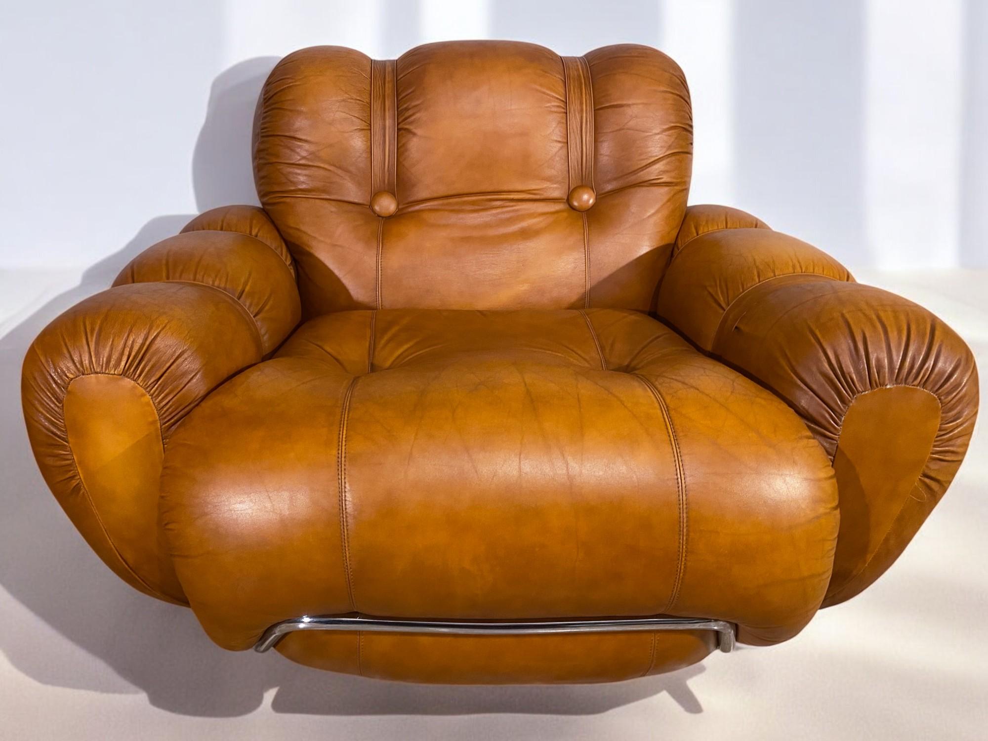 Italian Mid-Century Natural Leather Space Age Armchairs, 1970s For Sale 9