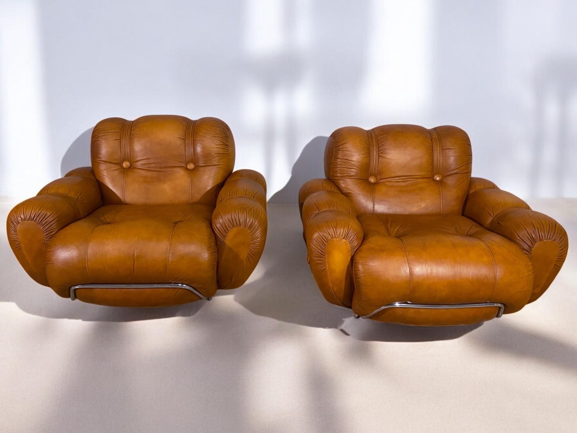 Italian Mid-Century Natural Leather Space Age Armchairs, 1970s For Sale 3