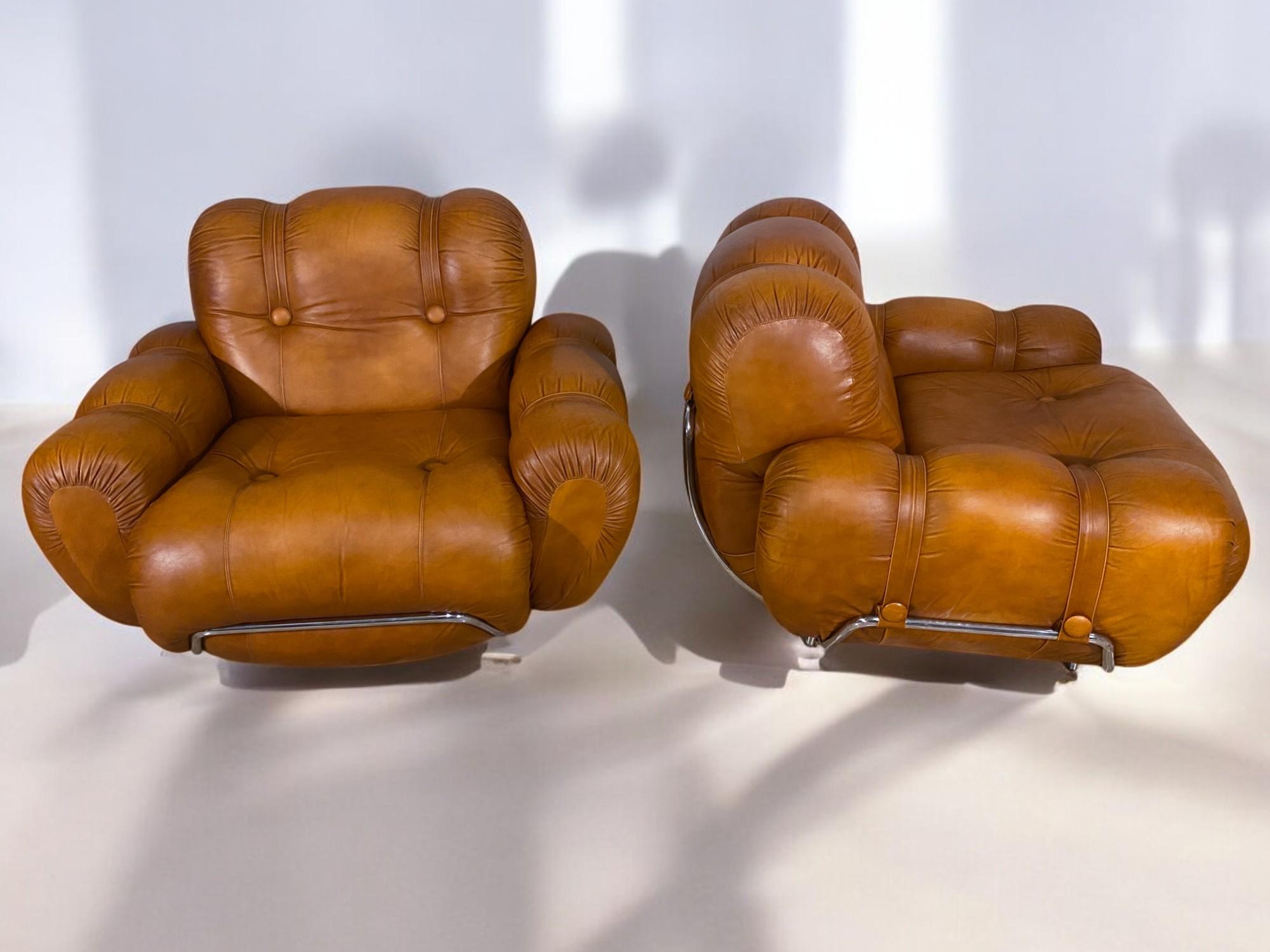Italian Mid-Century Natural Leather Space Age Armchairs, 1970s For Sale 4