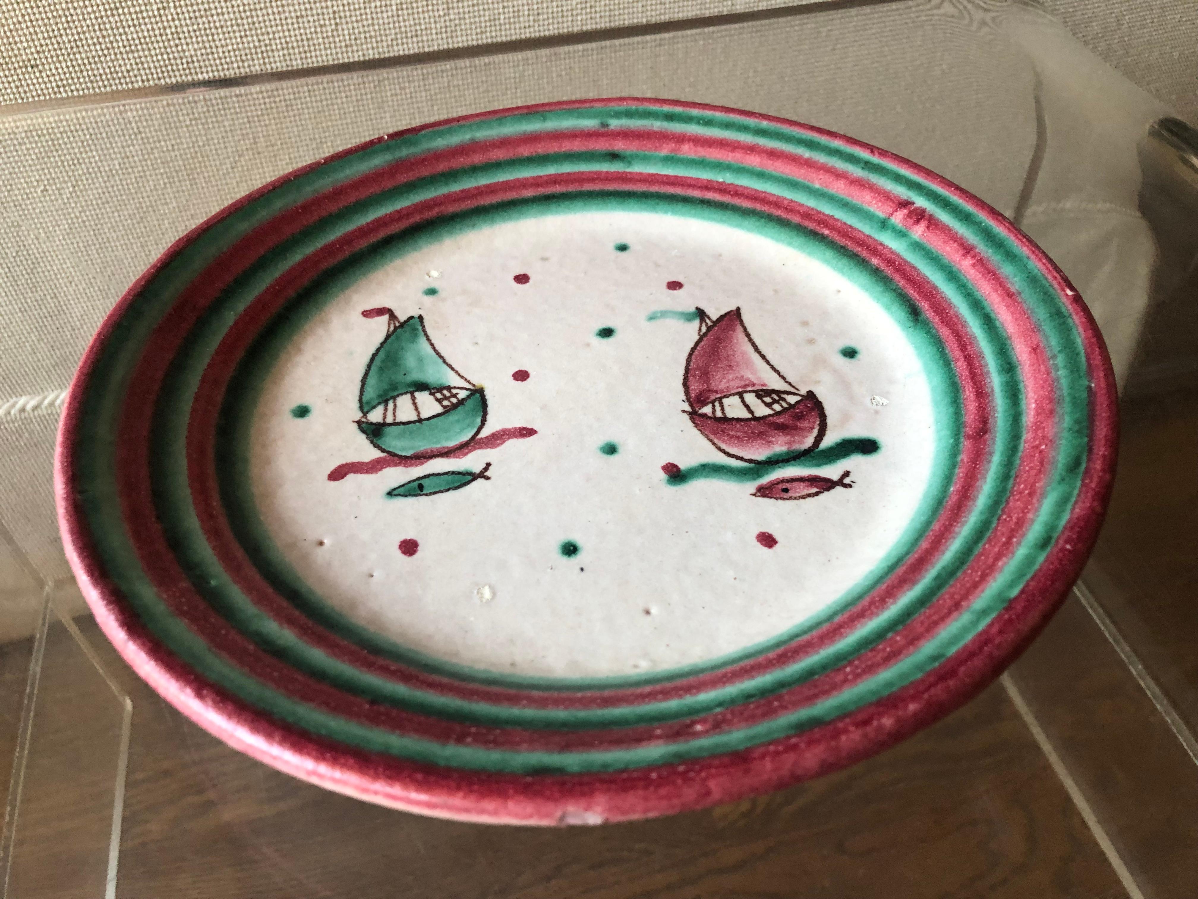 20th Century Italian Mid Century Hand Painted Sailboat Scene Stoneware Centrepiece Plate For Sale