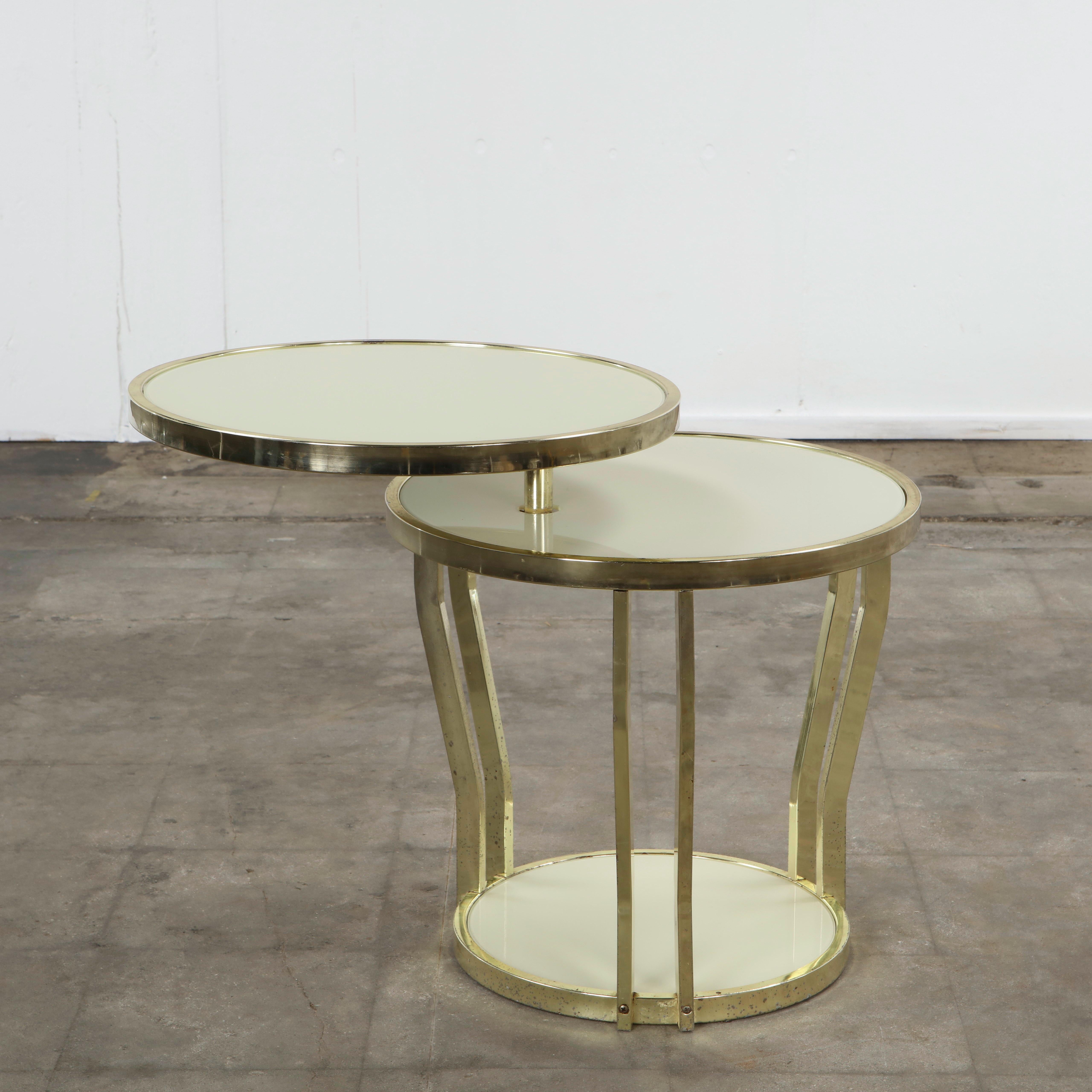 Italian Mid-Century Nesting Round Brass Side Tables, 1970s For Sale
