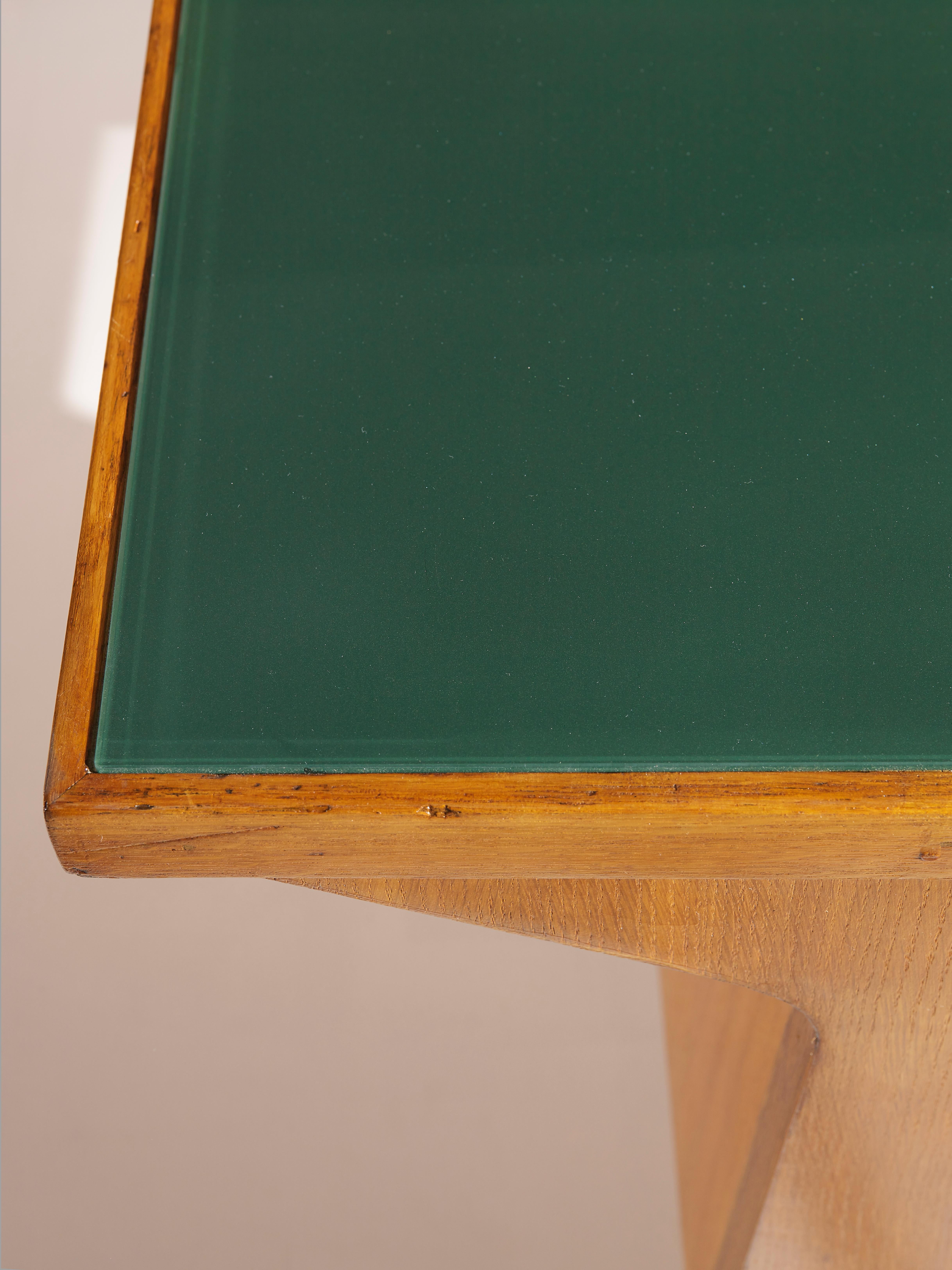 Italian Mid-Century Oak Desk Gio Ponti Inspired, with Brass Feet and Glass Top 3