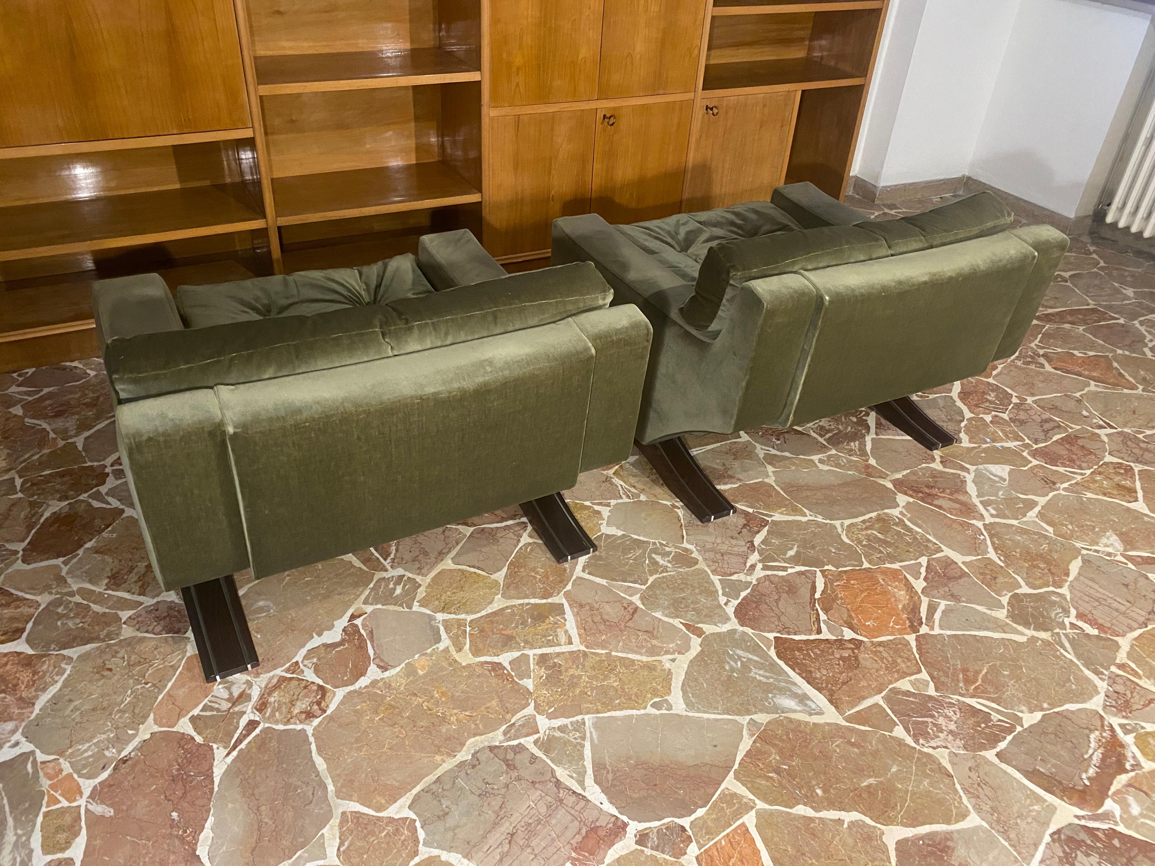 Italian Mid-Century Olive Green Velvet Armchairs by Franz Sartori for Flexform 9