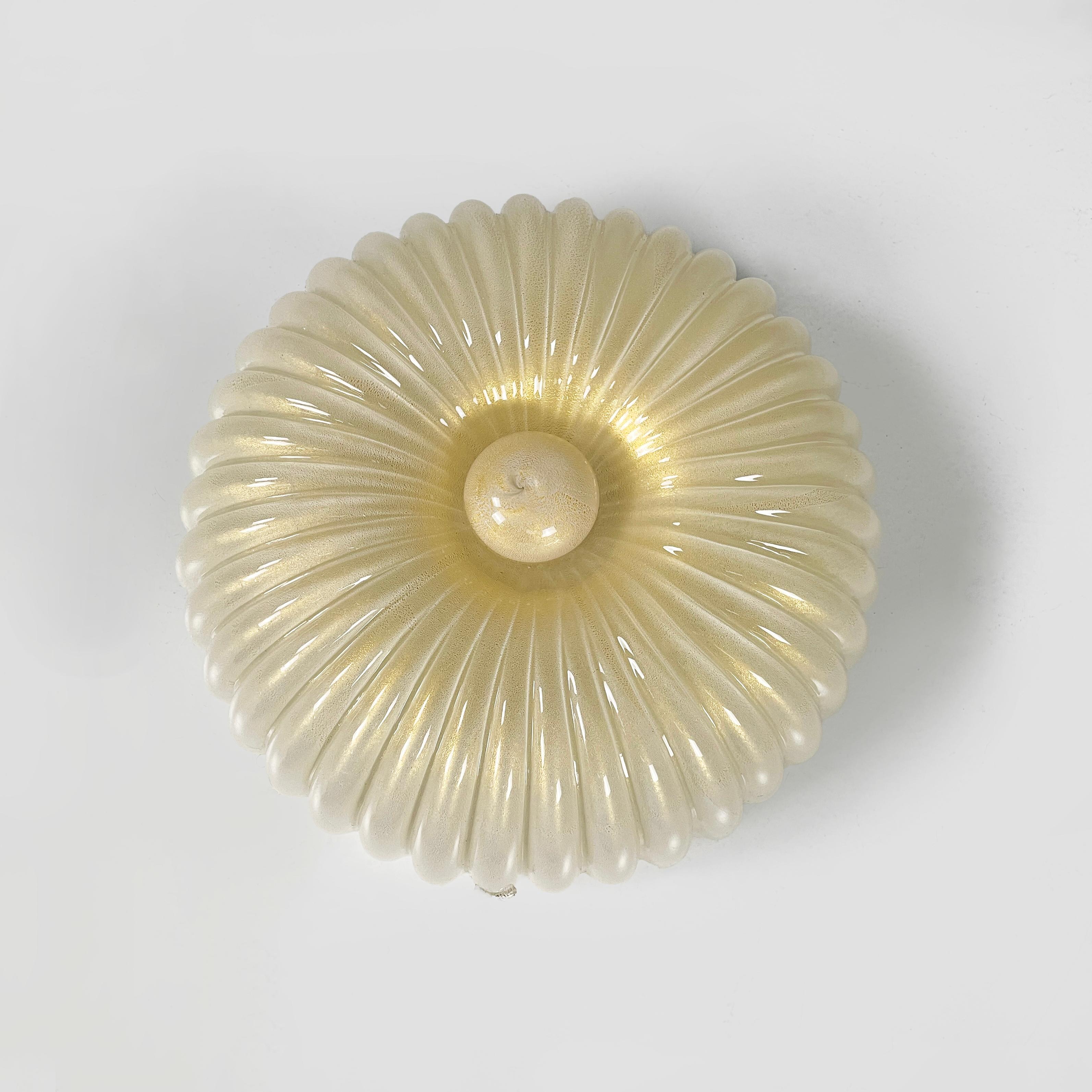 Italian mid-century Opaline glass gold dust ceiling lamp by Barovier&Toso, 1960s In Good Condition For Sale In MIlano, IT