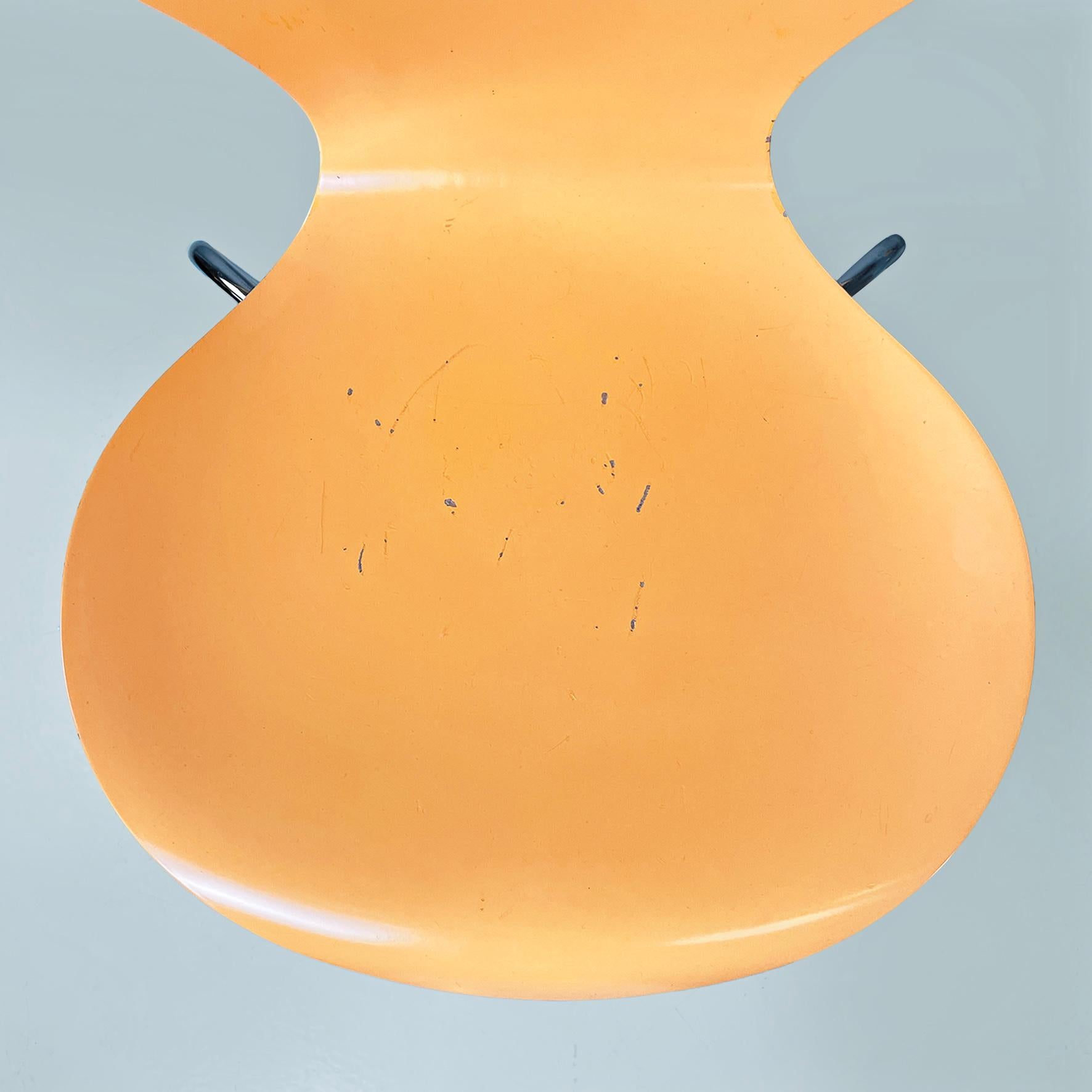 Italian mid-century orange wood Serie 7 chairs by Jacobsen, Fritz Hansen, 1999 For Sale 8
