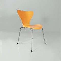Chaises italiennes série 7 du milieu du siècle dernier, Jacobsen, Fritz Hansen, 1999