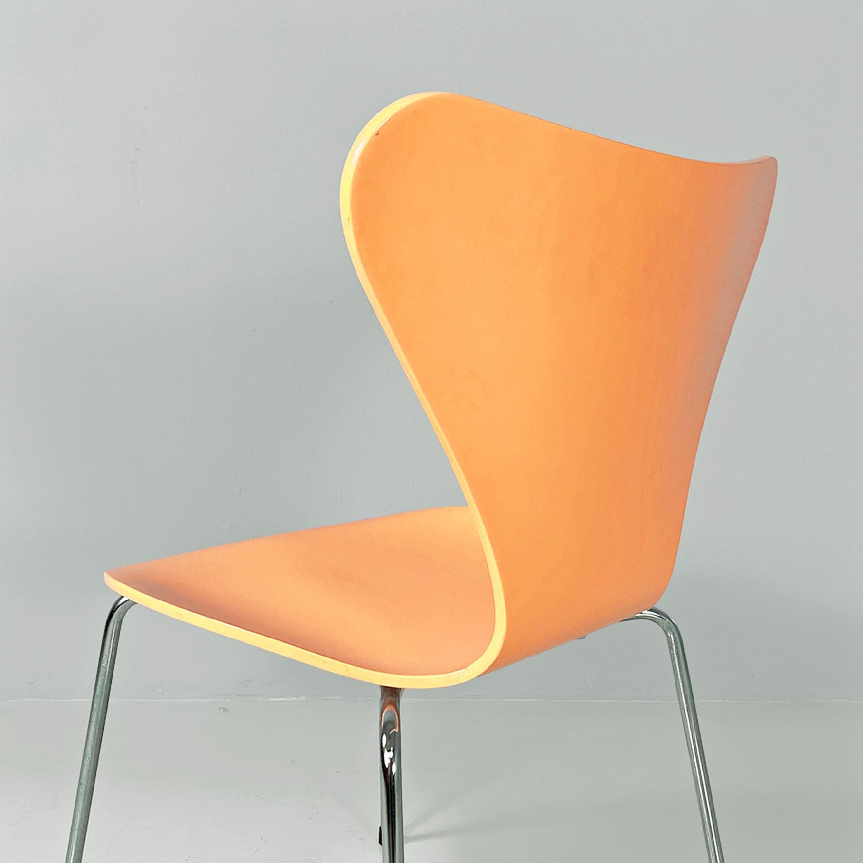 Steel Italian mid-century orange wood Serie 7 chairs by Jacobsen, Fritz Hansen, 1999 For Sale