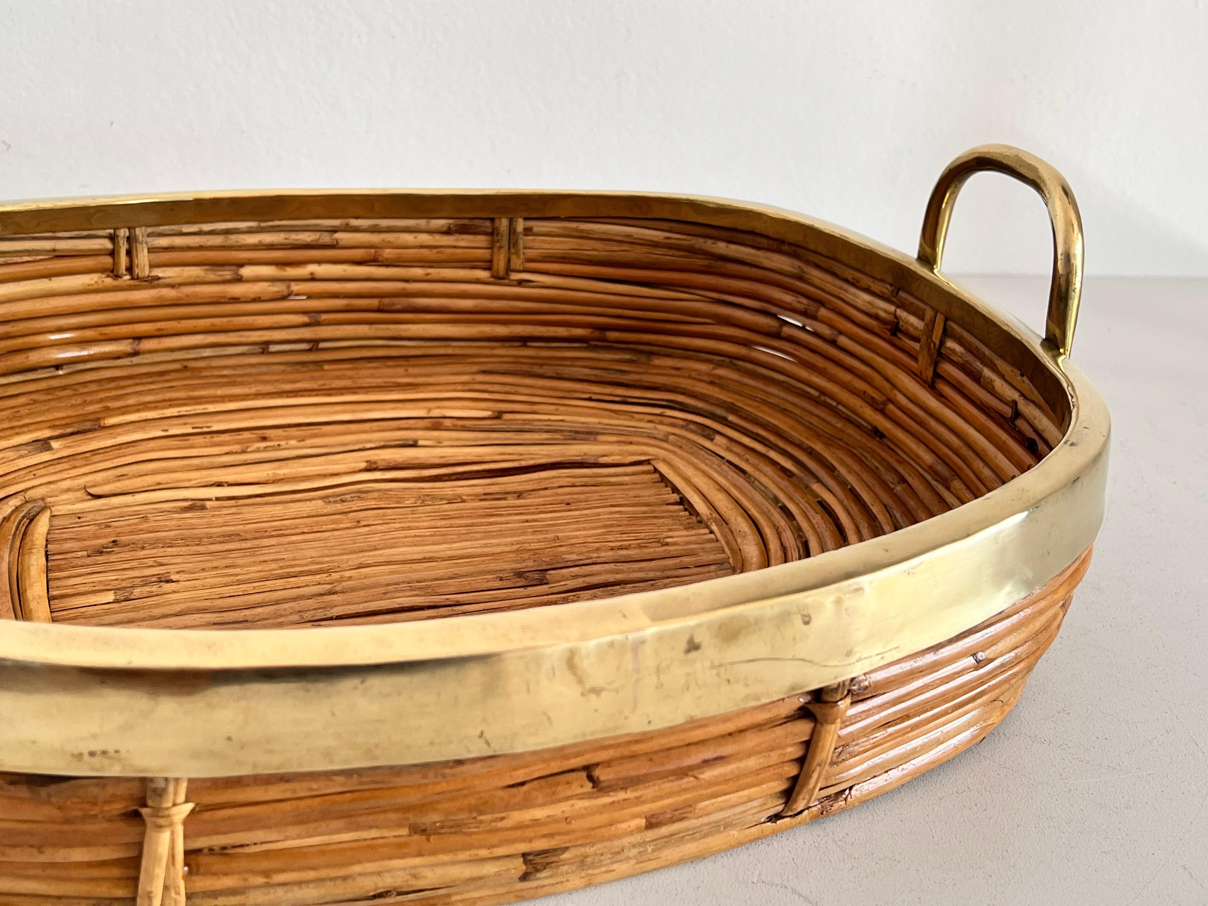 Italian Mid-Century Organic Serving Tray in Natural Rattan and Brass, 1970s 8
