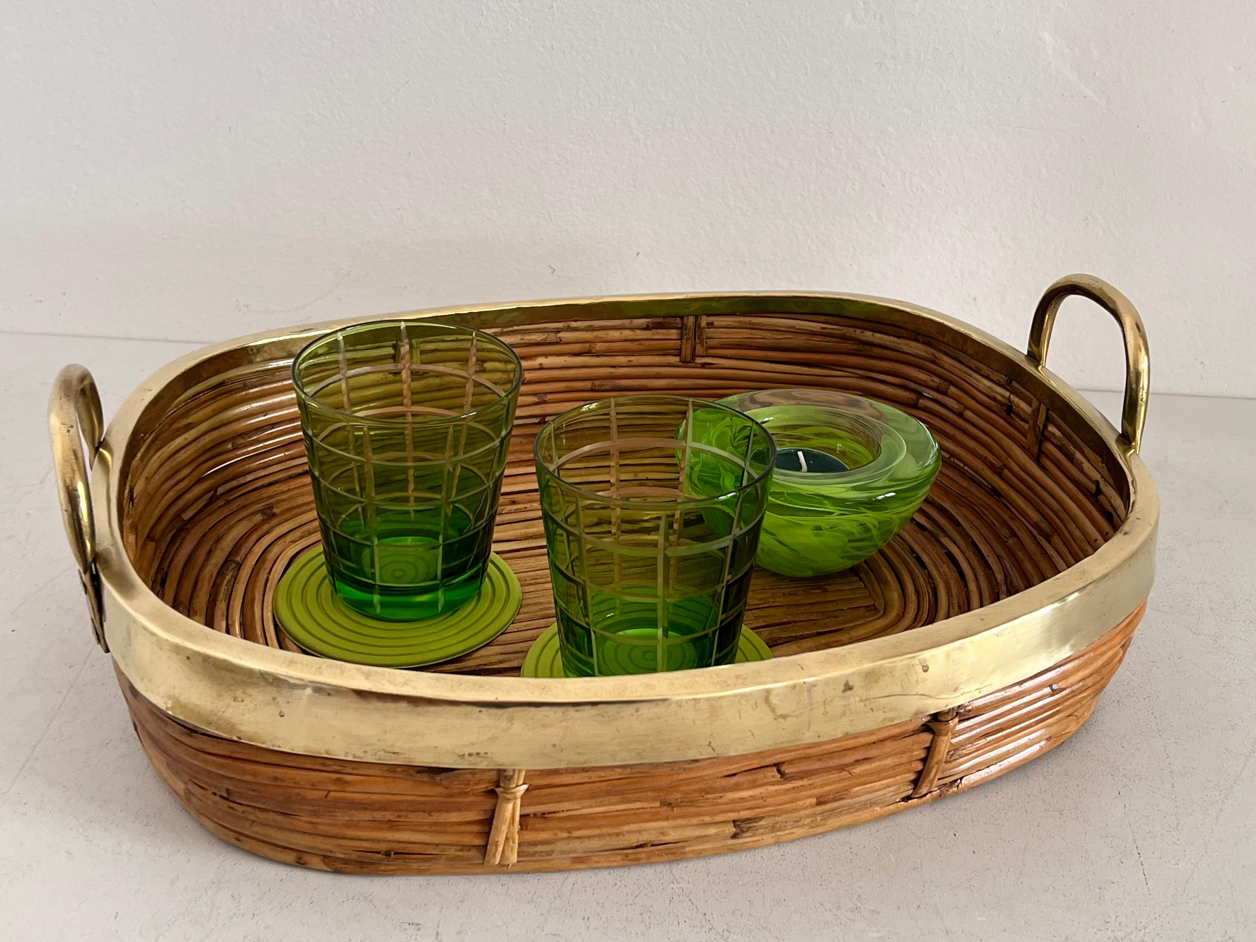 Late 20th Century Italian Mid-Century Organic Serving Tray in Natural Rattan and Brass, 1970s