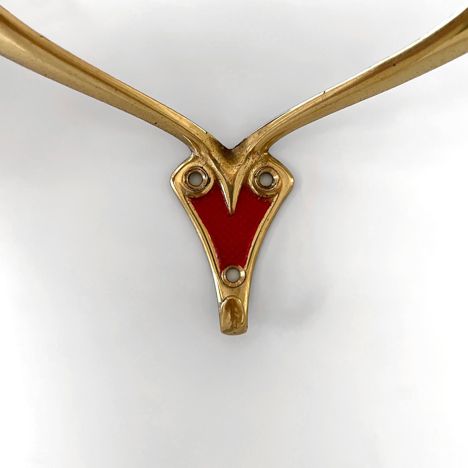 Ganci da parete rossi Oro Rossa del Mid Century italiano - 3 disponibili in vendita 3