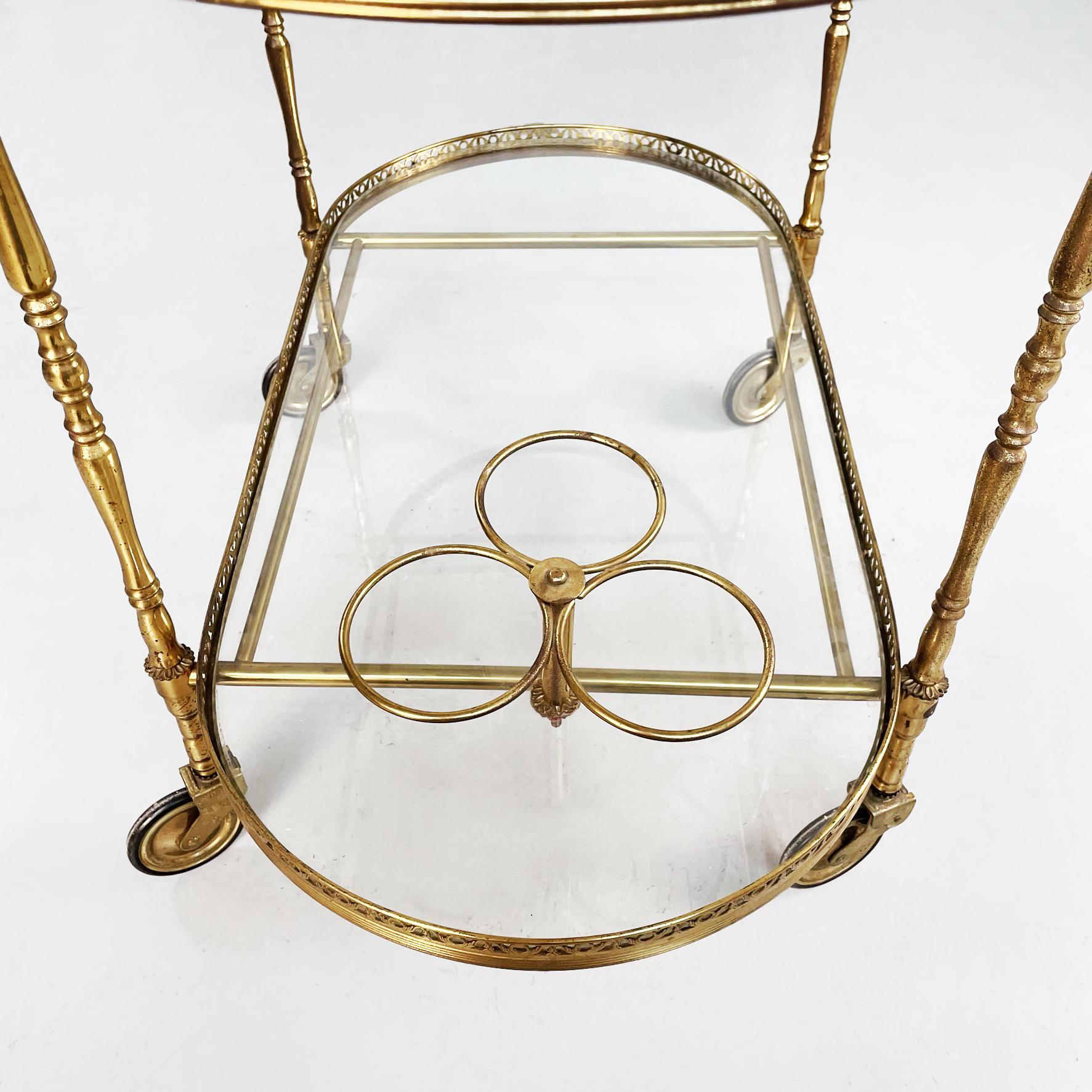 Italian Mid-Century Oval Bar Cart in Brass and Glass, 1950s 7