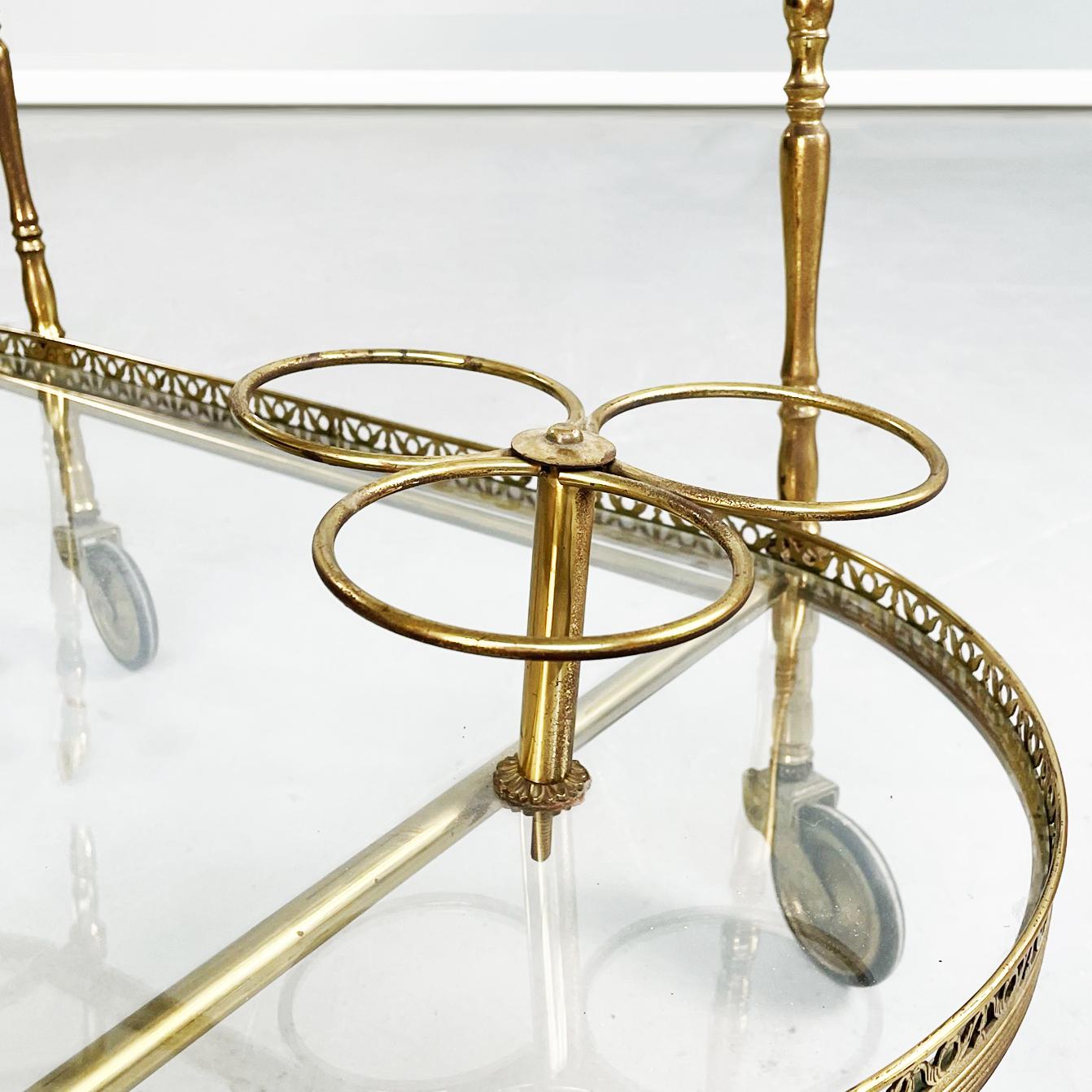 Italian Mid-Century Oval Bar Cart in Brass and Glass, 1950s 9