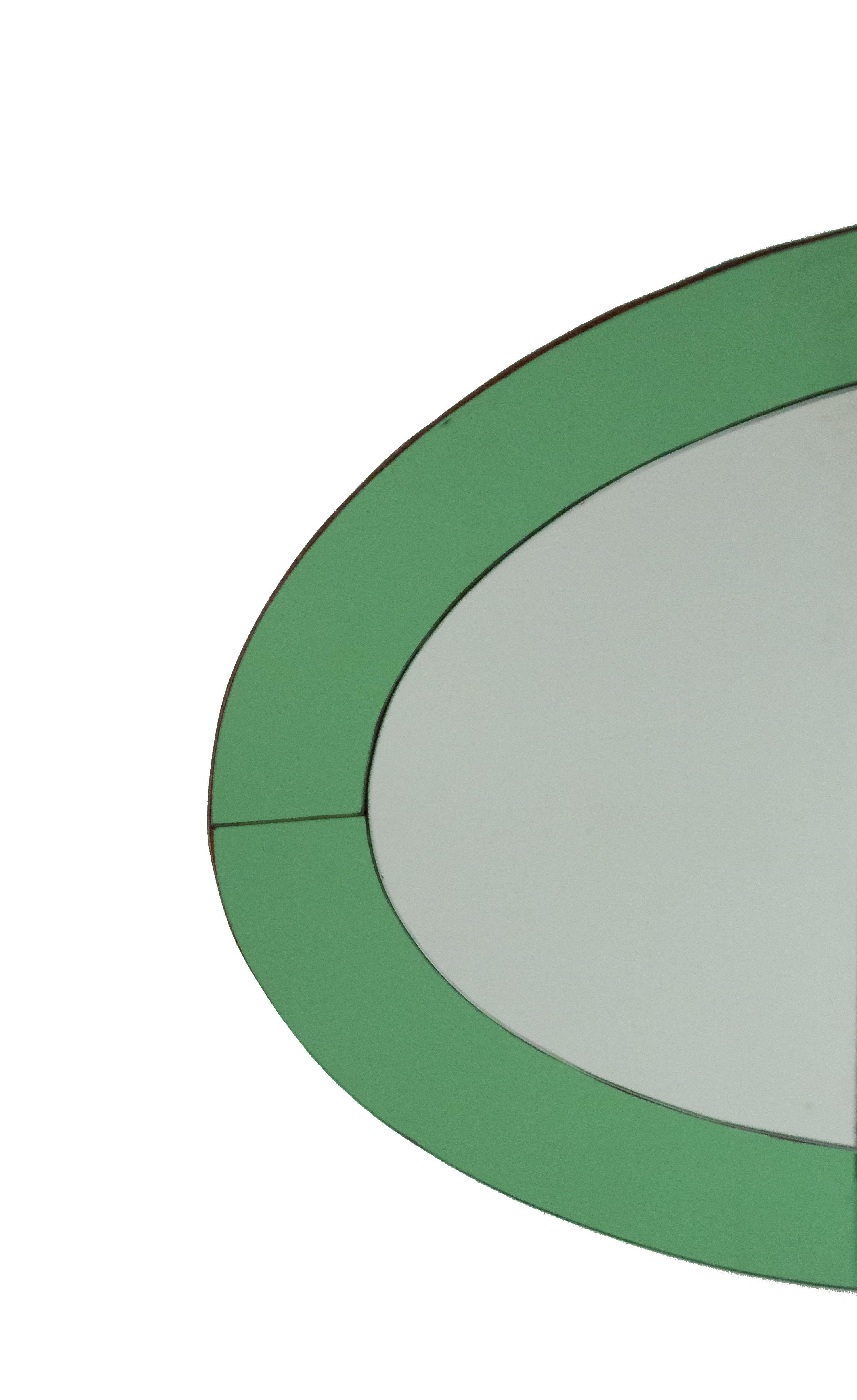 Italian Mid-Century Oval Green Glass Wall Mirror 'Manner of Fontana Arte' In Good Condition In New York, NY
