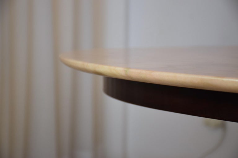 Italian Midcentury Oval Marble Dining Table, 1950s For Sale 1