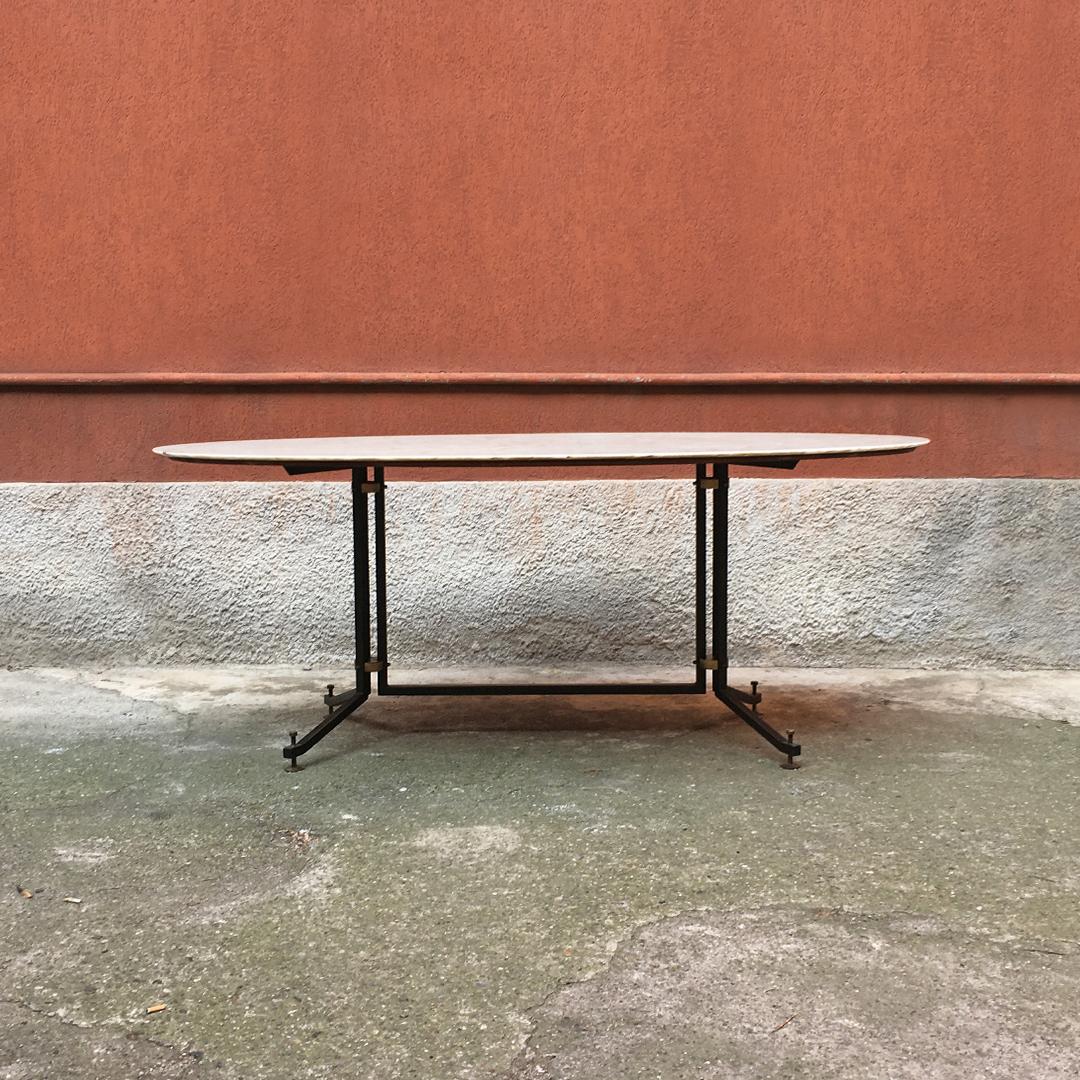 Italian Mid-Century Oval Table with Portuguese Pink Marble Top, 1950s In Good Condition In MIlano, IT
