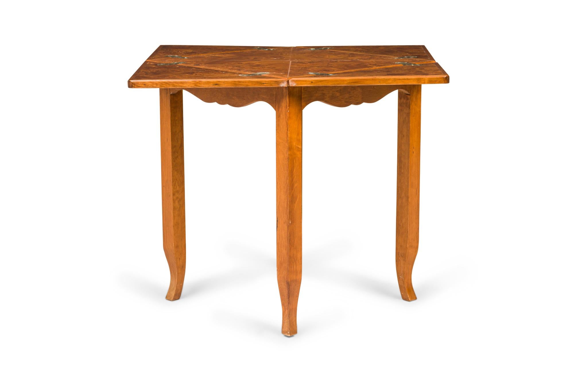 Italian Mid-Century Oyster Burl Flip Top Game Table For Sale 1