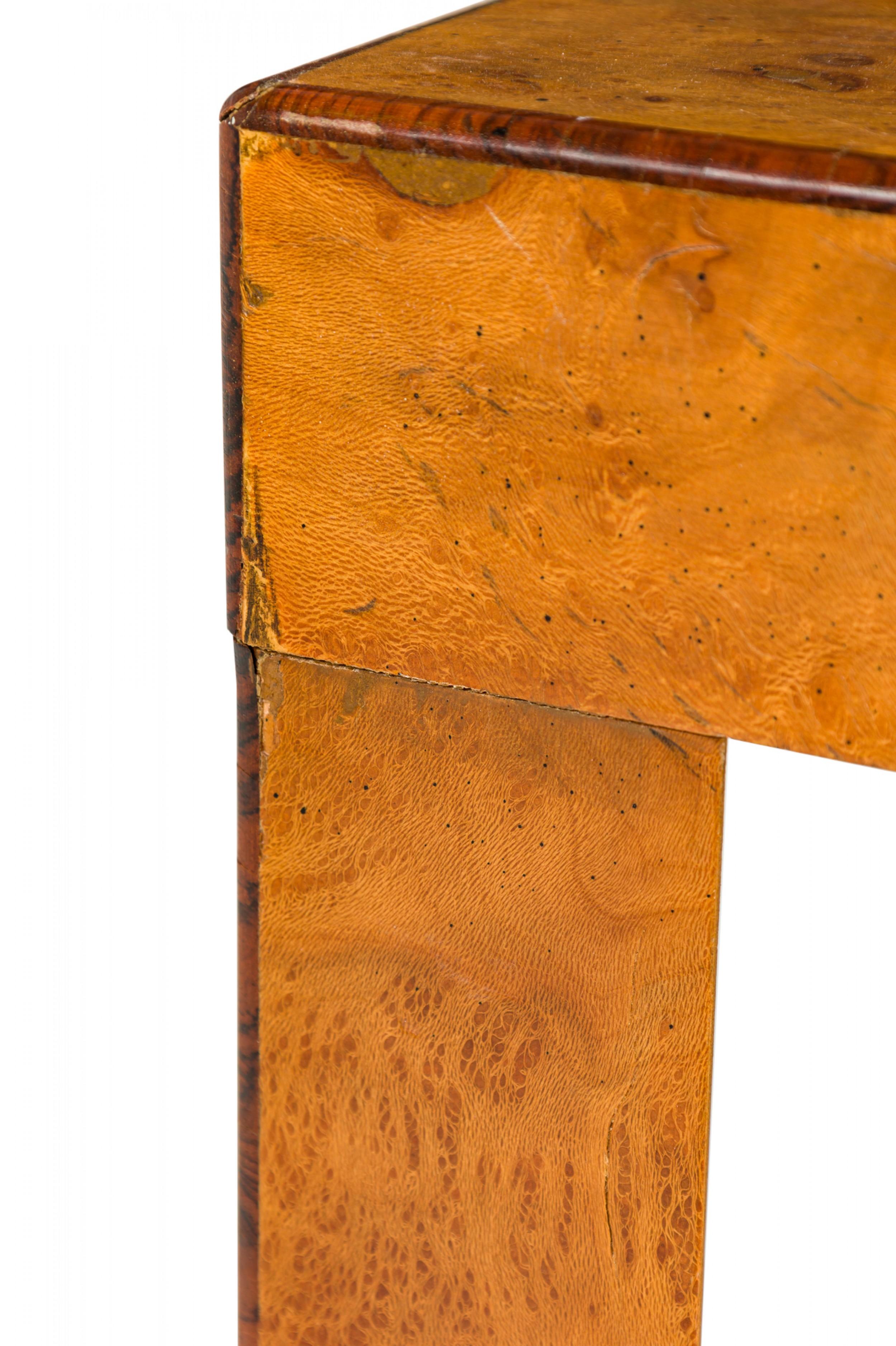 Italian Mid-Century Oyster Burl Veneer Square End / Side Table For Sale 5