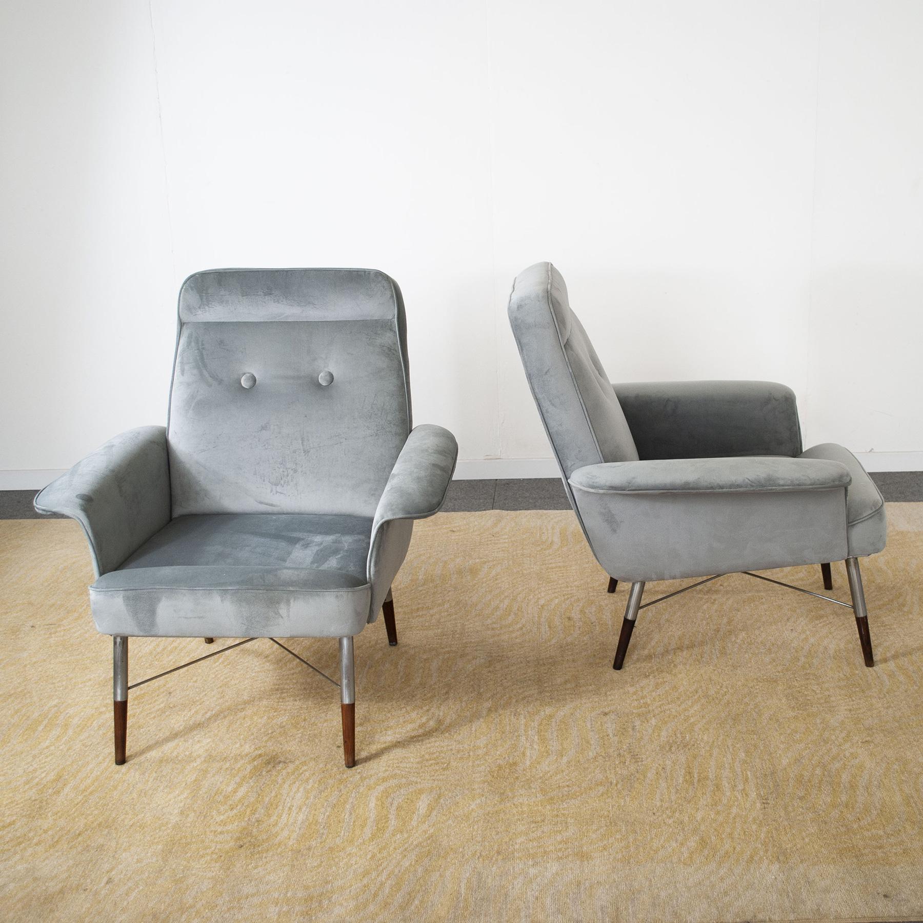 Mid-20th Century Italian Mid-Century Pair of Armchairs from the Sixties For Sale