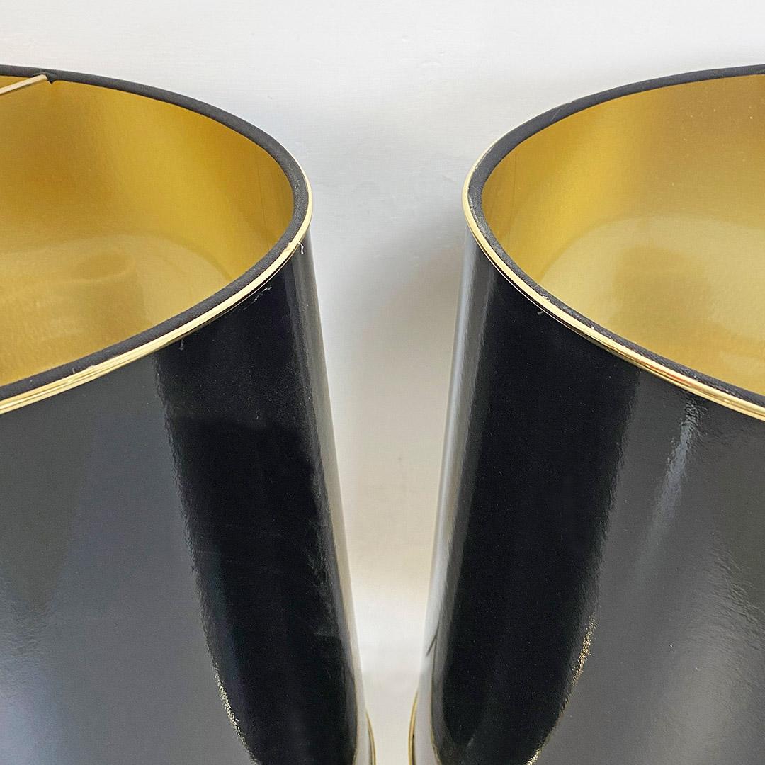 Italian Mid Century Pair of Brass and Glossy Black Lampshade Table Lamps, 1940s For Sale 8