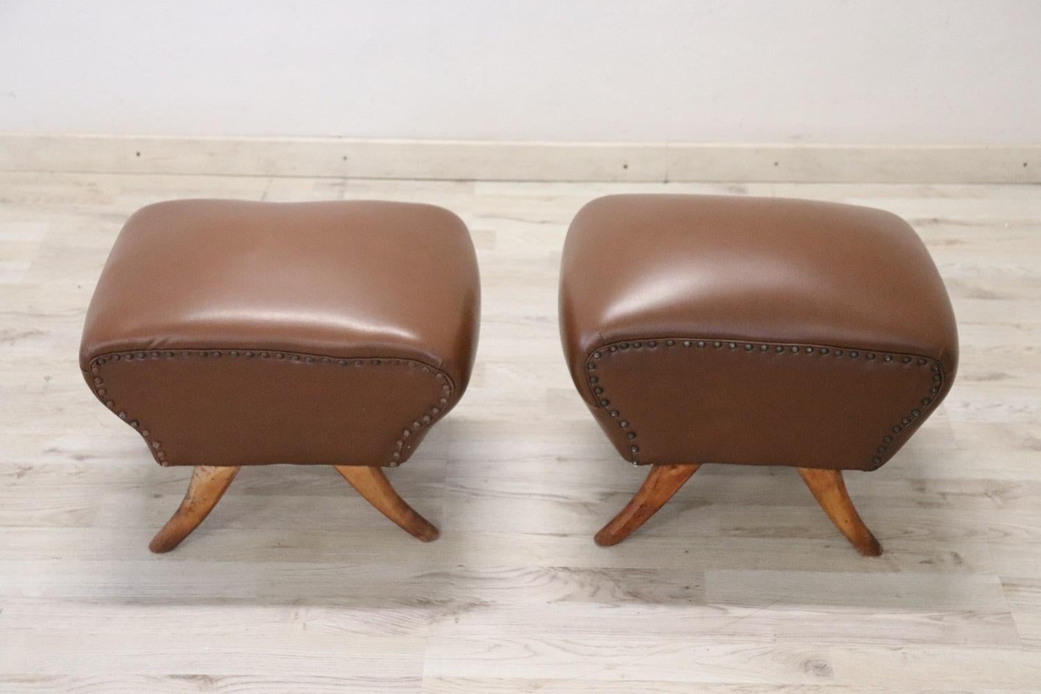 Mid-Century Modern Italian Mid-Century Pair of Stools in Brown Faux Leather For Sale