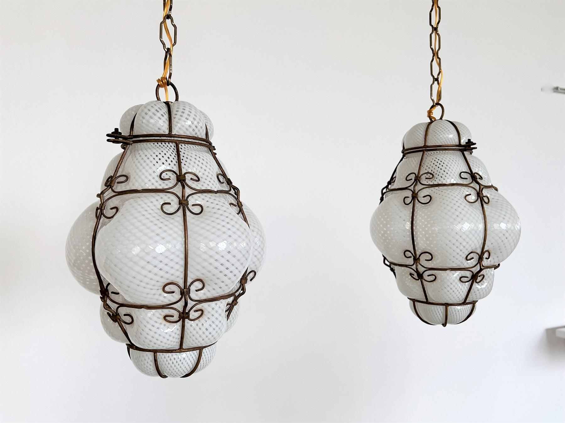 Italian Mid-Century Pair of Venetian Glass Reticello Lantern by Venini, 1950s 6