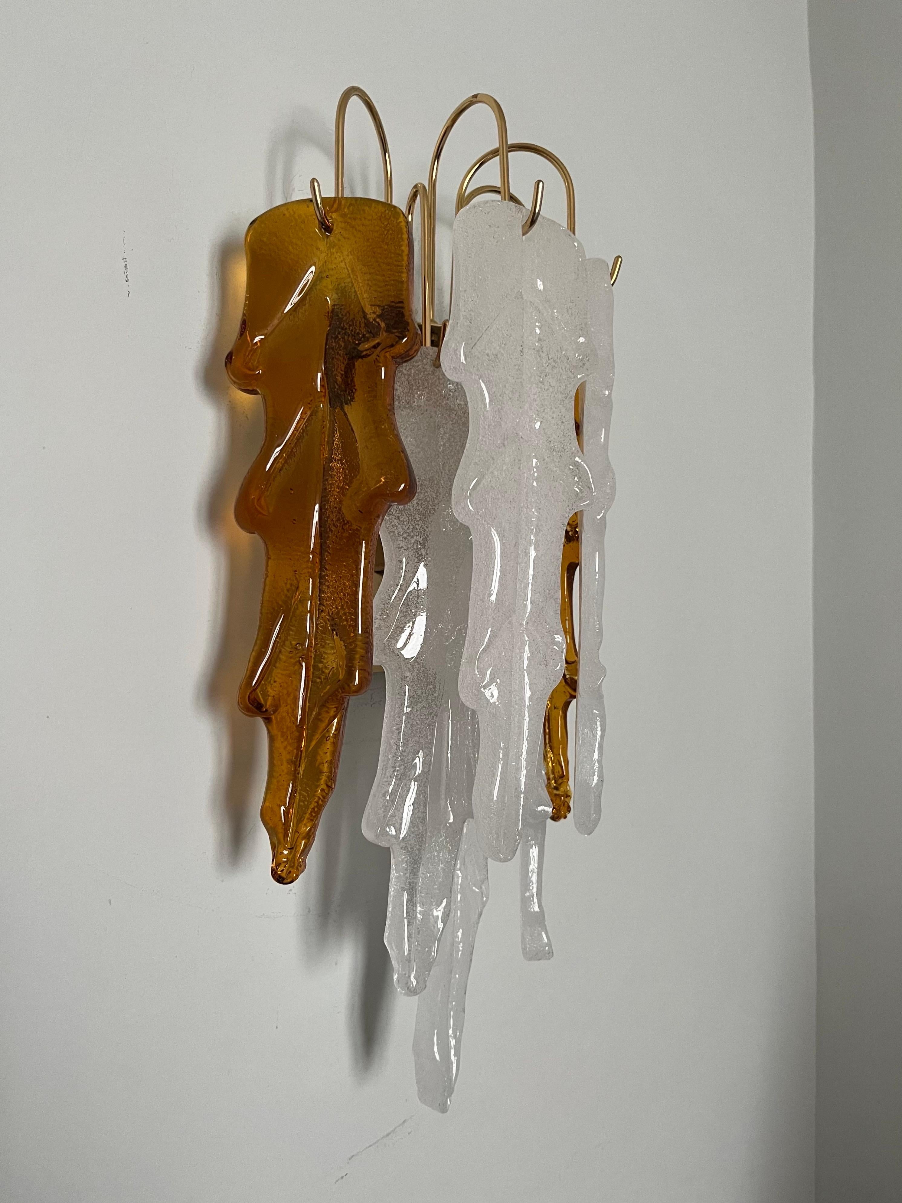 Italian Mid-Century Pair of White Amber Murano Wall Sconces by Mazzega, 1970s For Sale 9