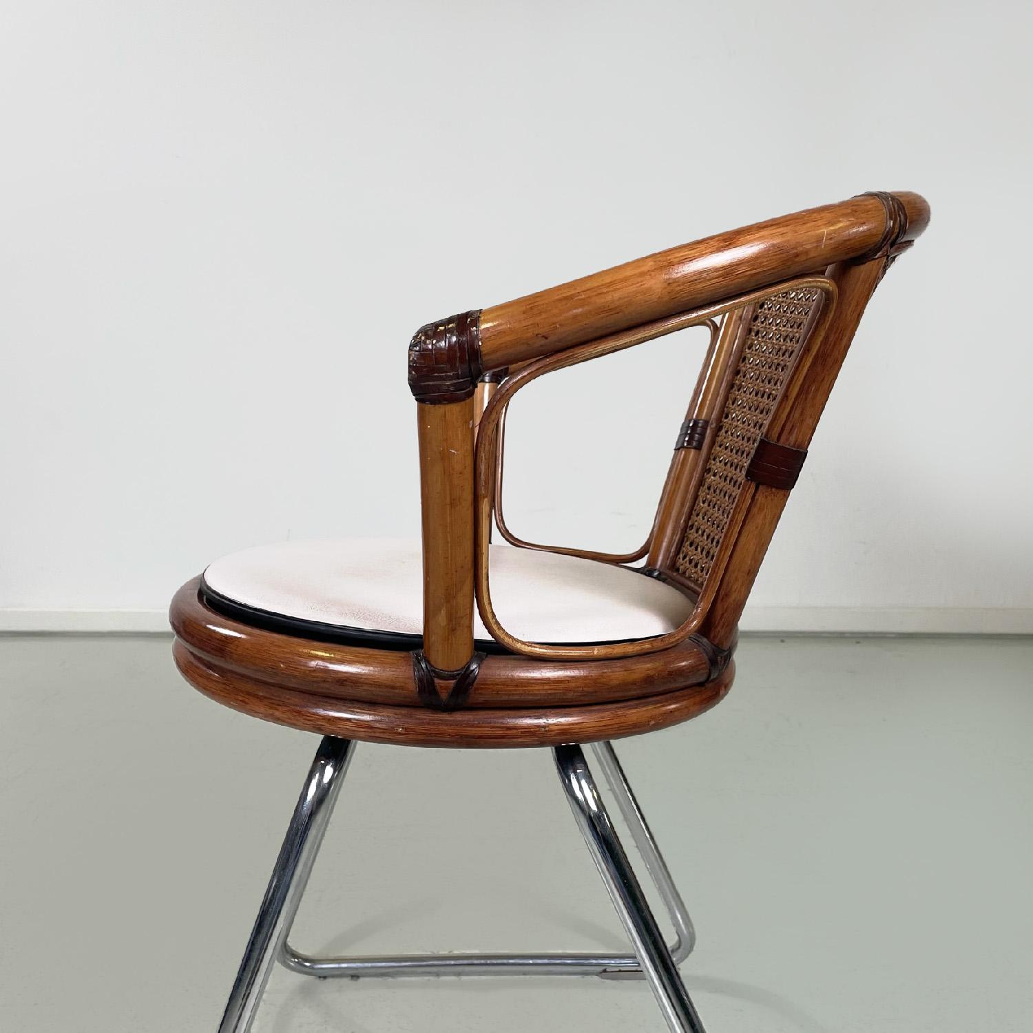 Italian mid-century pair of wood and Vienna straw tub chairs, 1970s  1