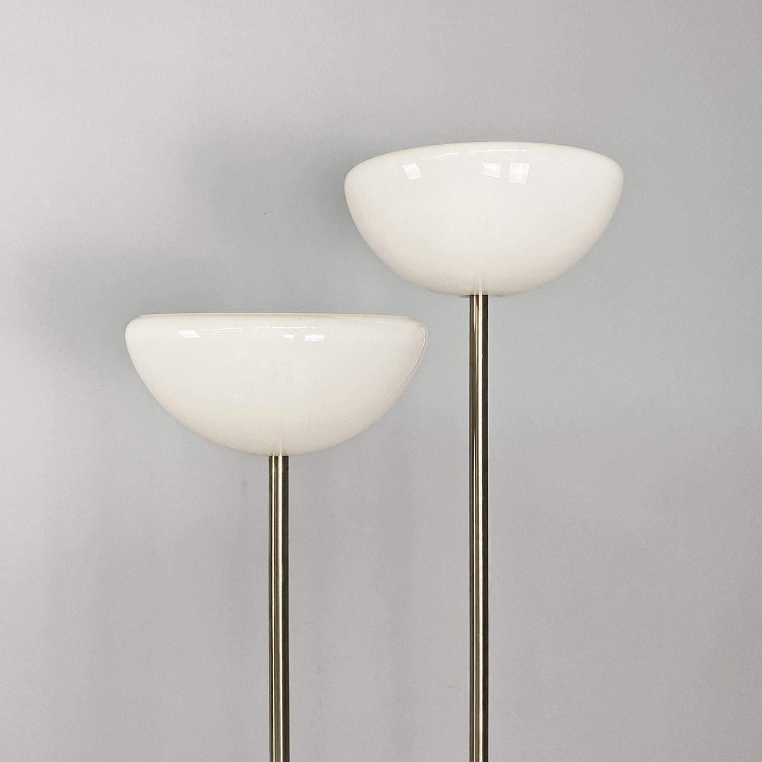 Italian mid century Papavero glass floor lamps Achille Castiglioni Flos, 1964 In Good Condition For Sale In MIlano, IT