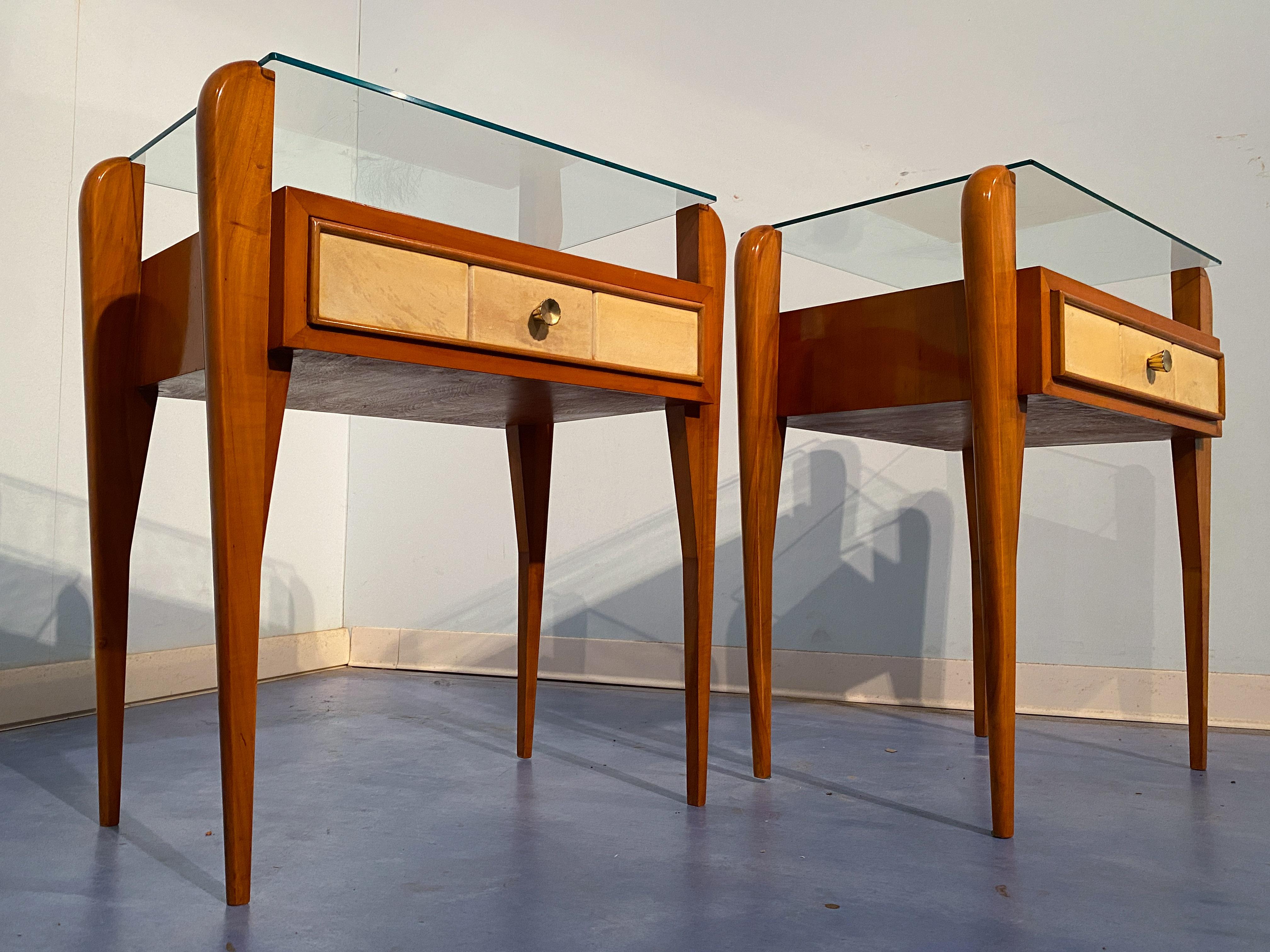 Italian Mid-Century Parchment Bedside or Nightstands by Osvaldo Borsani, 1950 For Sale 10