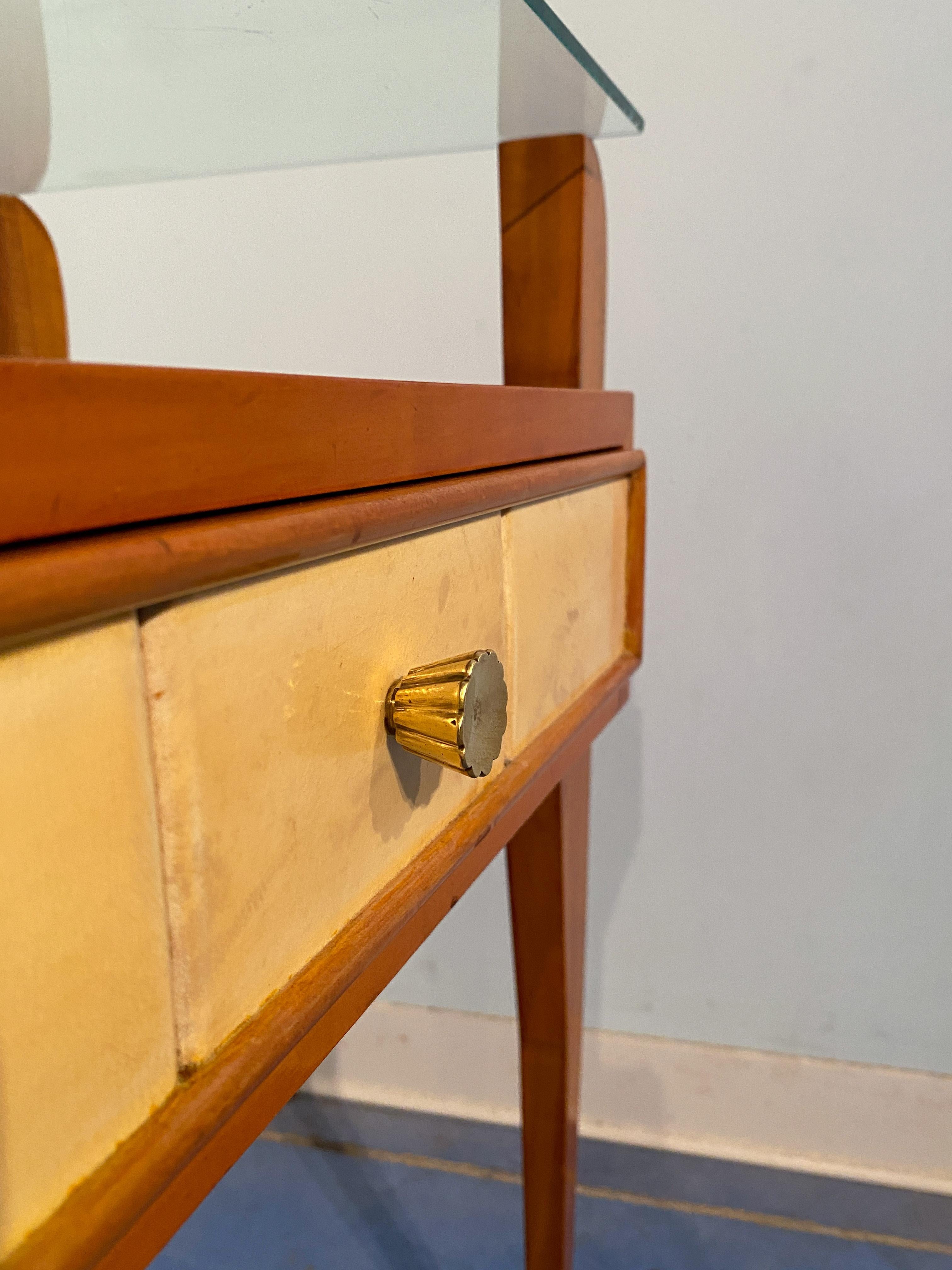 Italian Mid-Century Parchment Bedside or Nightstands by Osvaldo Borsani, 1950 For Sale 2