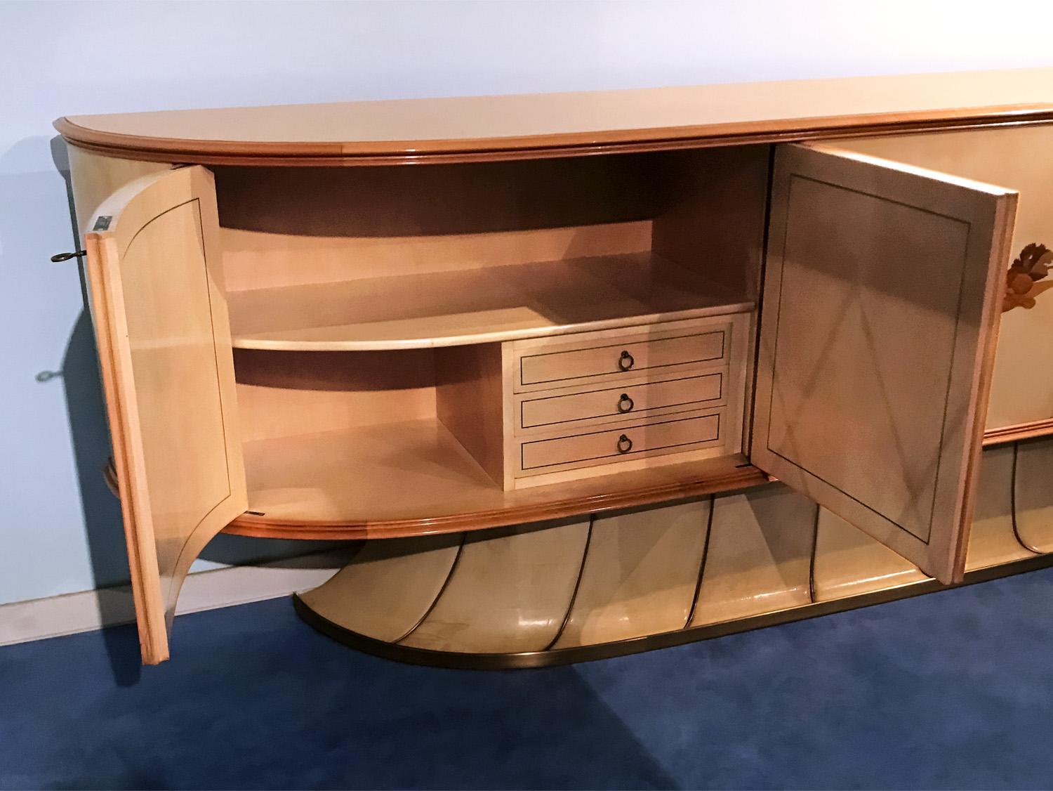 Italian Midcentury Parchment Sideboard with Inlay by Vittorio Dassi, 1950 5