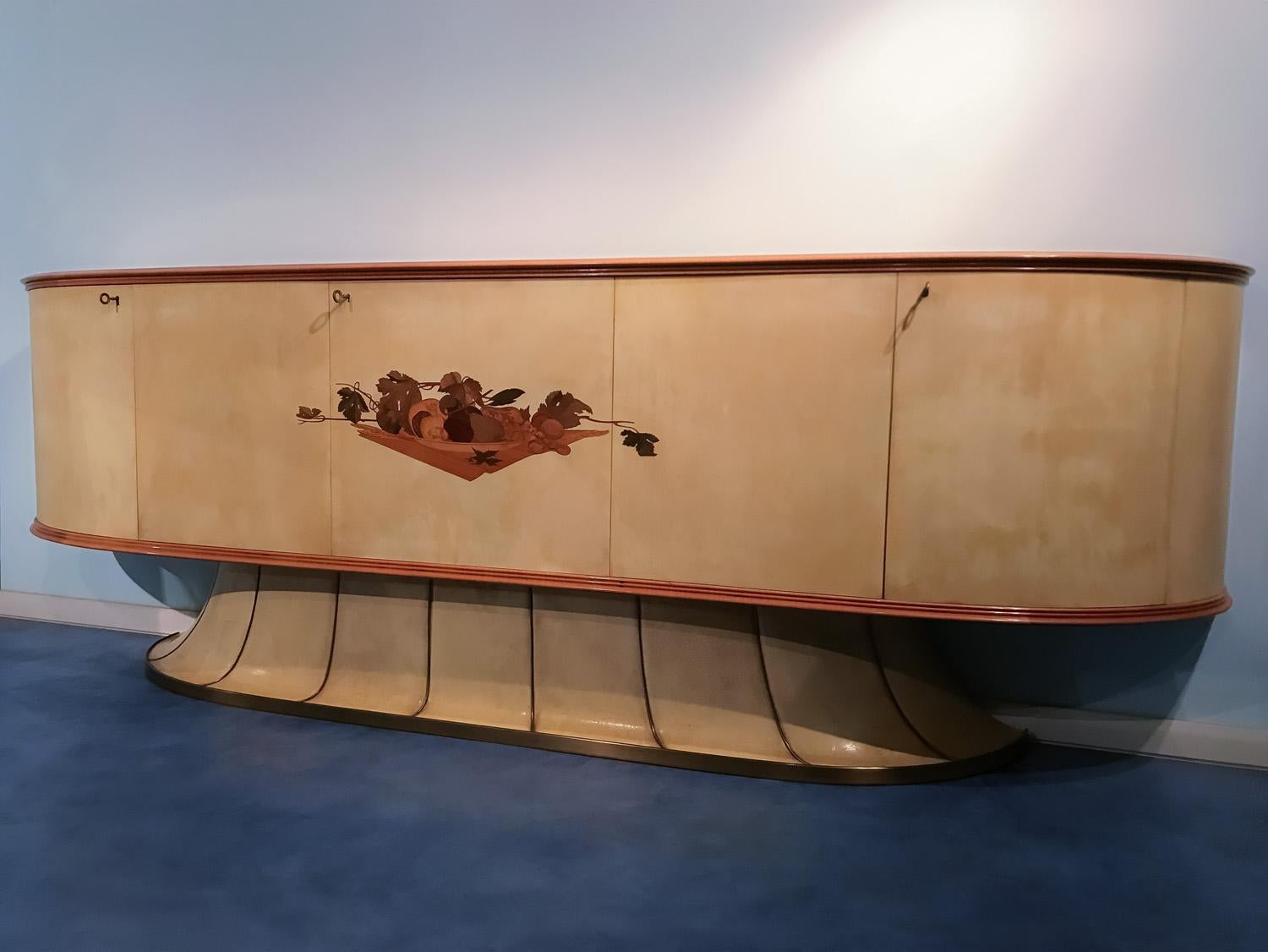 Italian Midcentury Parchment Sideboard with Inlay by Vittorio Dassi, 1950 11