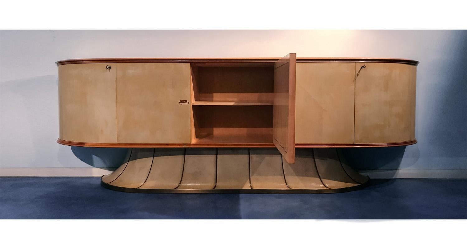 Italian Midcentury Parchment Sideboard with Inlay by Vittorio Dassi, 1950 2