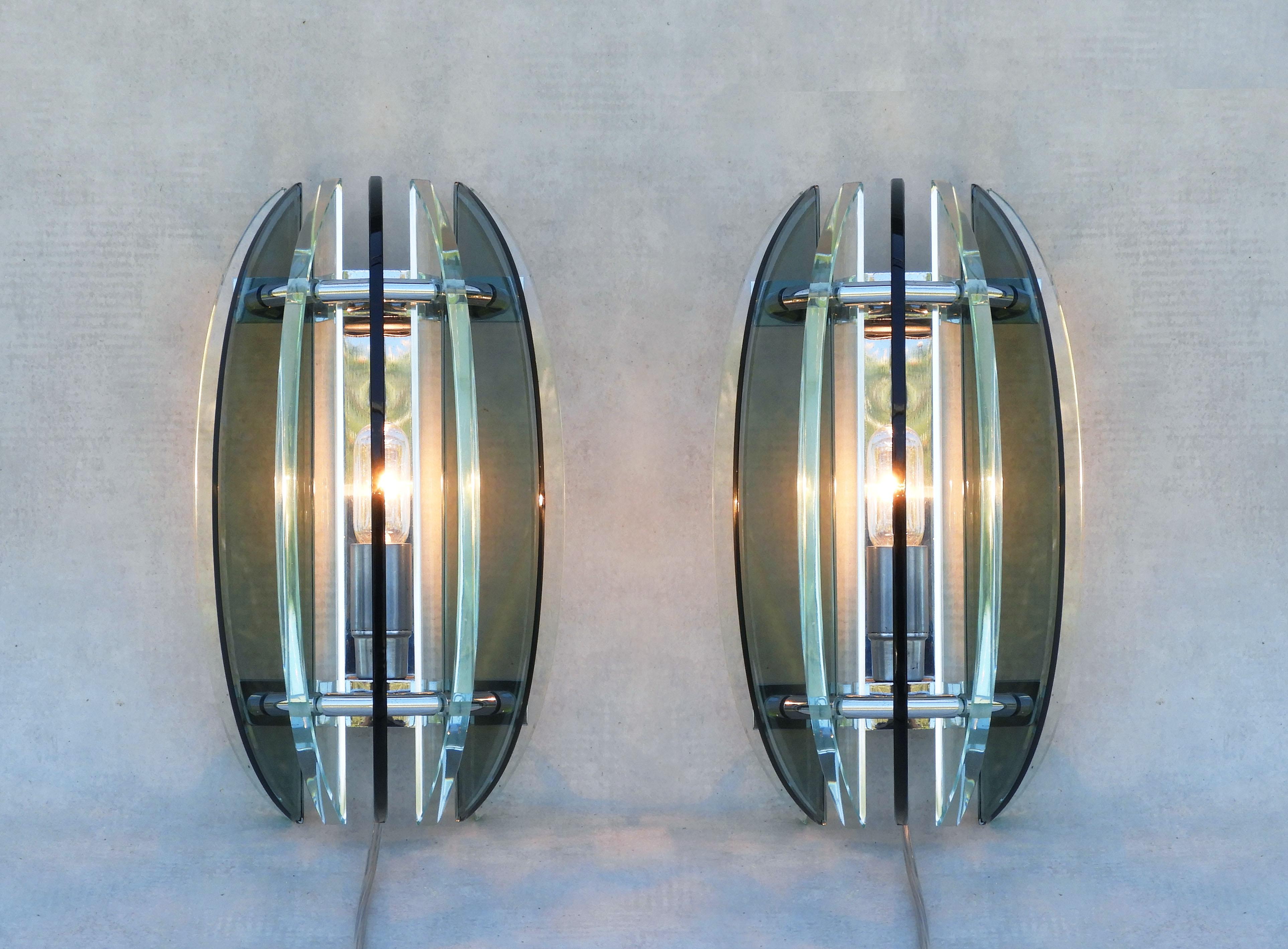 Italian Mid Century Glass Pendant Light Fitting from Veca C1970  For Sale 3