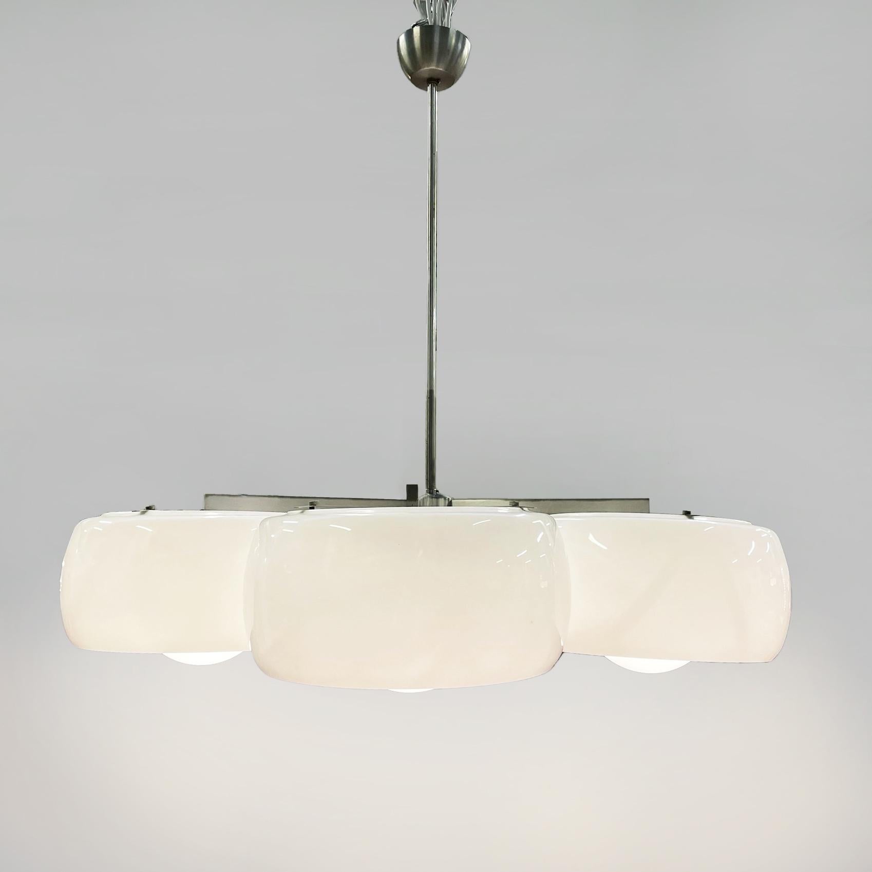 Italian mid-century Pentaclinio chandelier by Magistretti for Artemide, 1970s
Its a very rare ceiling lamp and its not so simple to find in this perfect conditions.
The glass of the ceiling is the original produced in Murano Italy.
Artemide Had