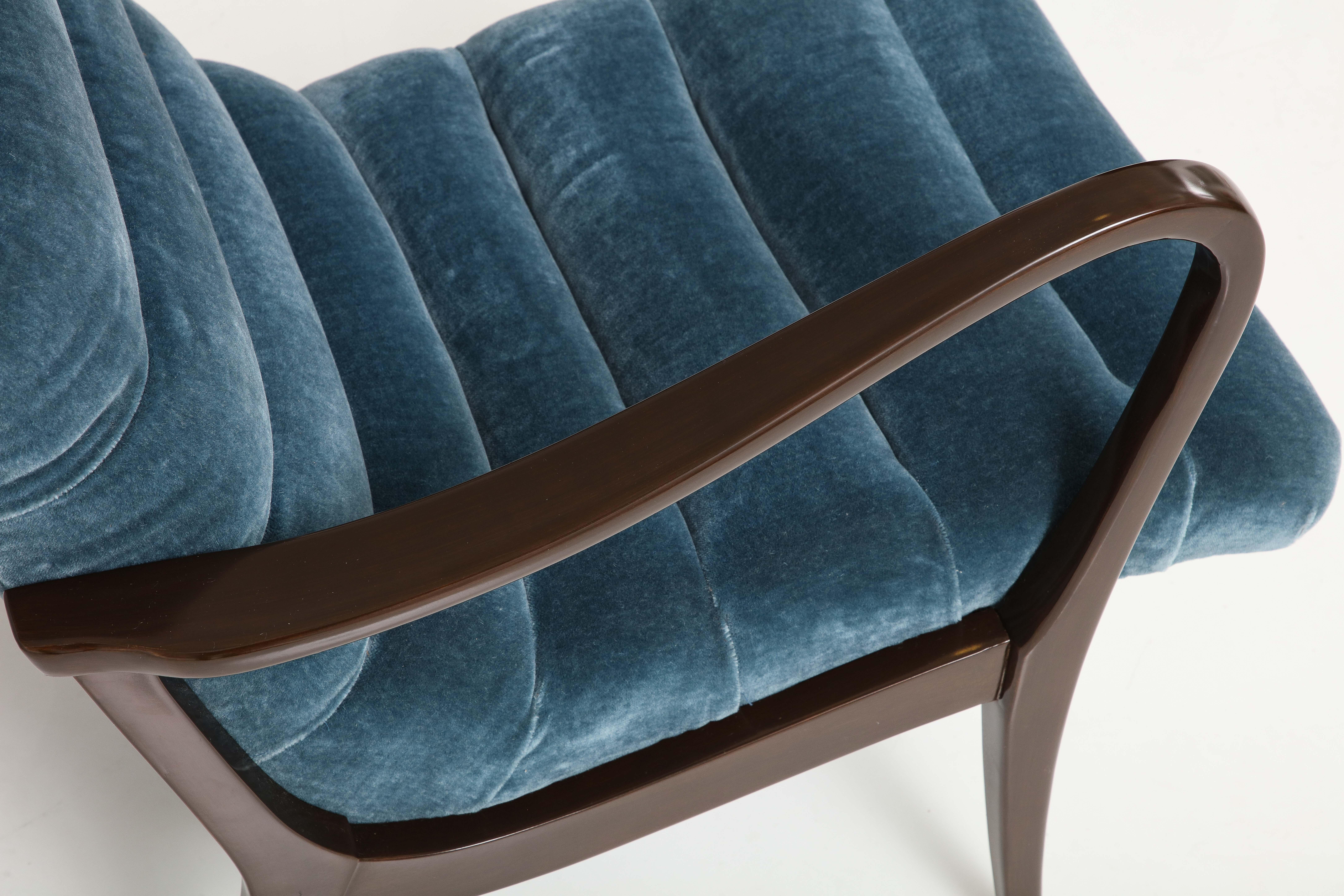 Italian Mid Century Petrol Blue Mohair Lounge Chair, Ezio Longhi For Sale 6