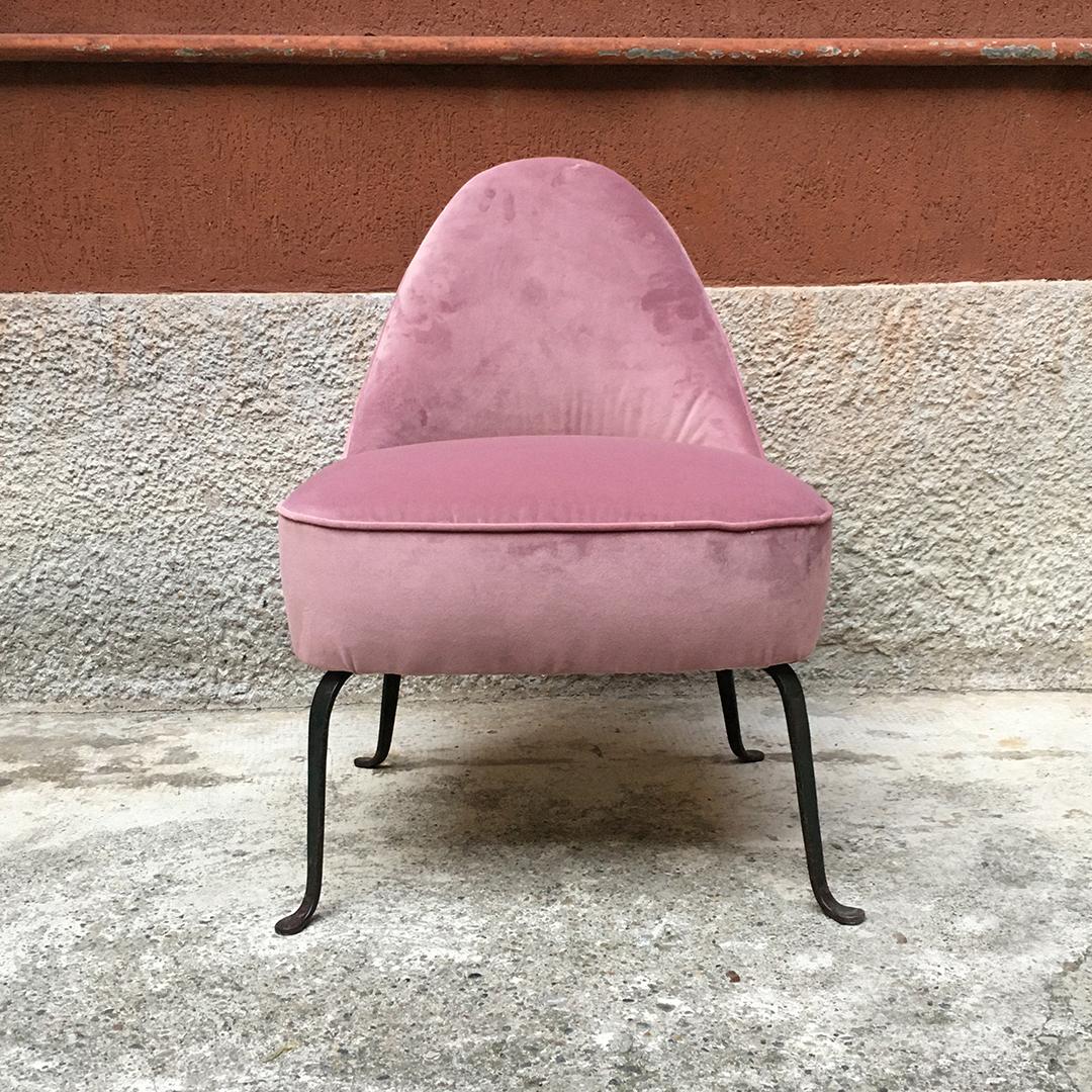 Italian Midcentury Pink Velvet and Metal Legs Armchairs with Pouf, 1950s In Good Condition In MIlano, IT